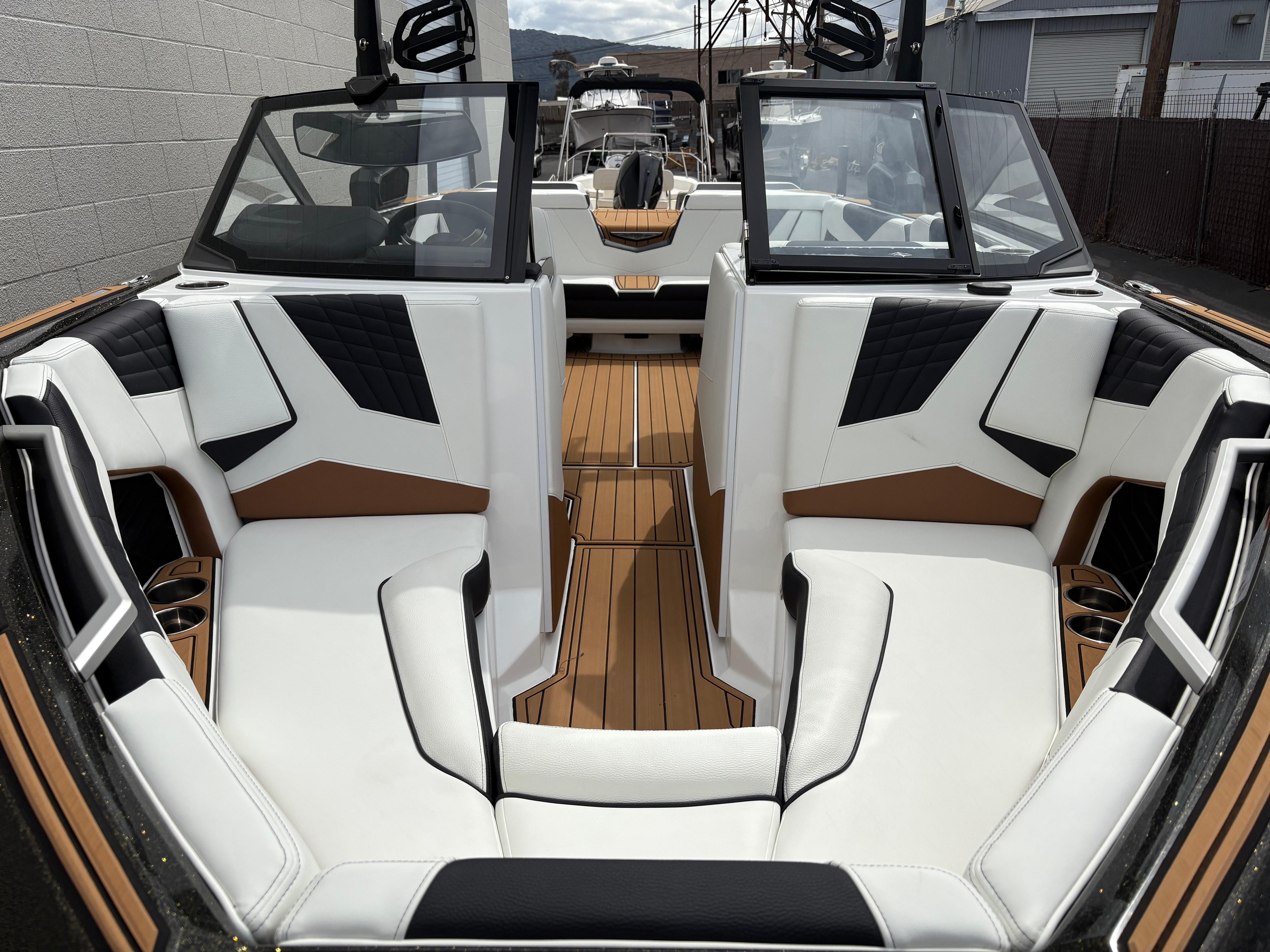 2025 Nautique Super Air Nautique S23 #N3070B inventory image at Sun Country Marine Group, San Jose-Campbell 2025 Nautique Super Air Nautique S23 #N3070B inventory image at Sun Country Marine Group, San Jose-Campbell