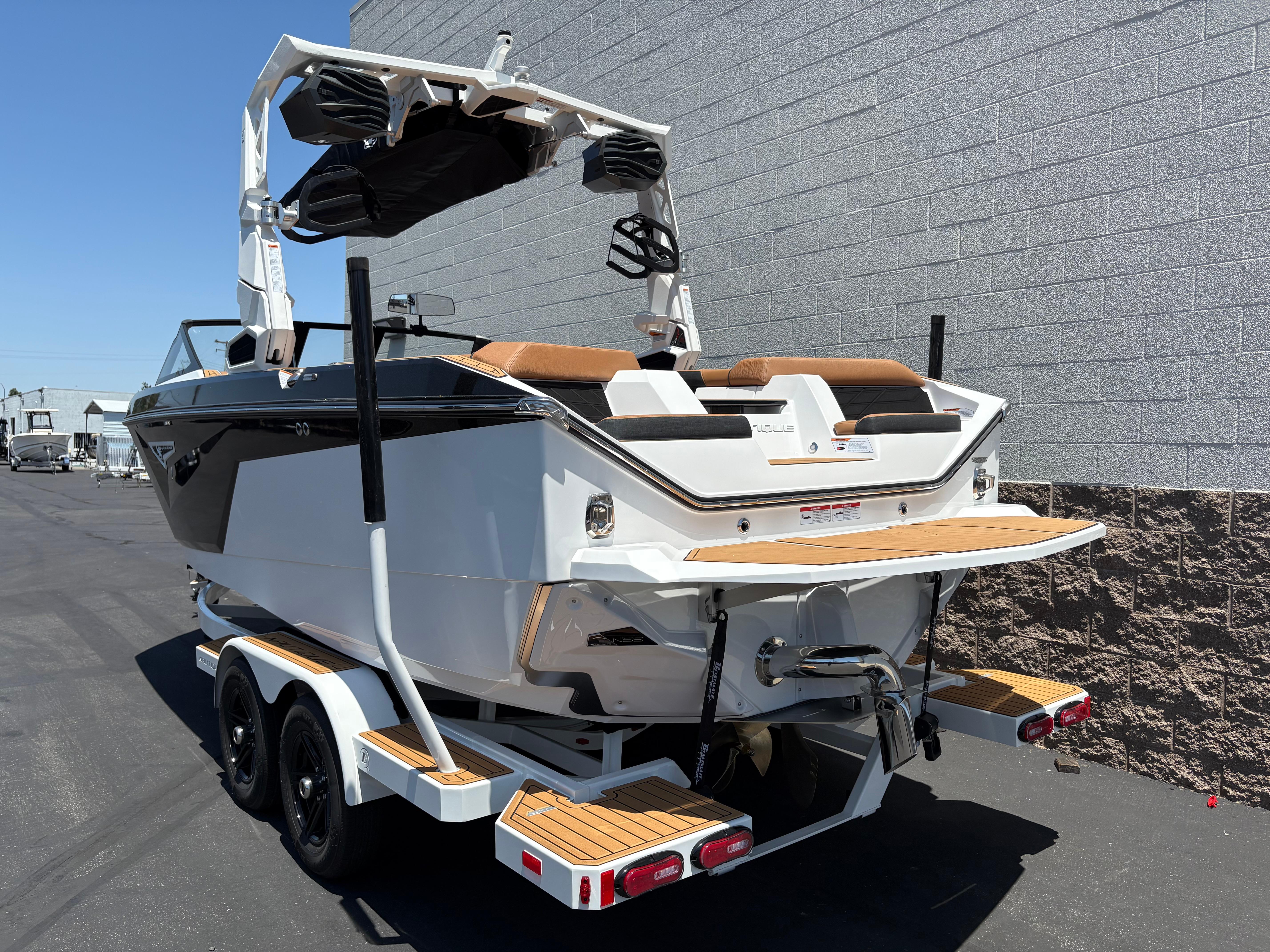 2025 Nautique Super Air Nautique S21 #N7024C inventory image at Sun Country Marine Group, San Jose-Campbell