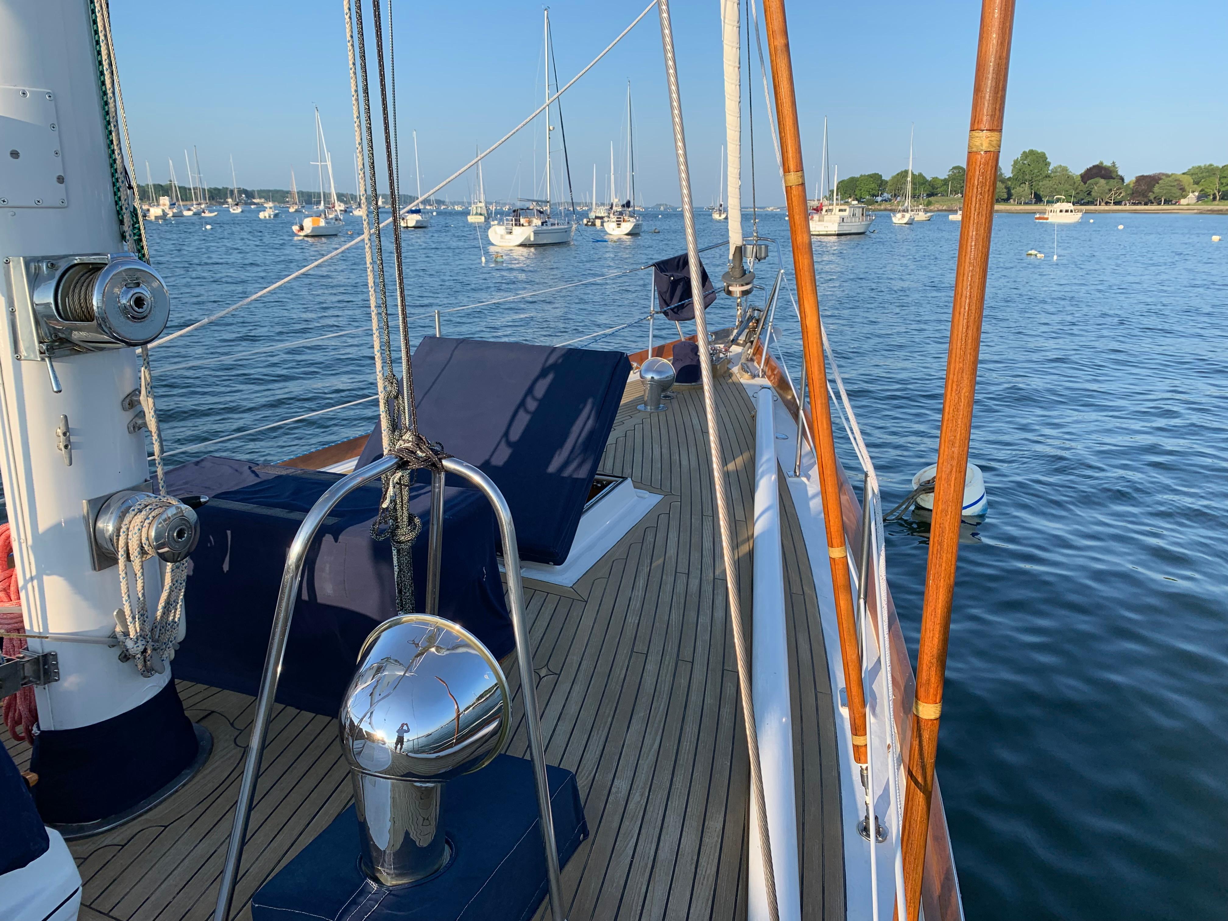 Newport RI Yacht Brokerage