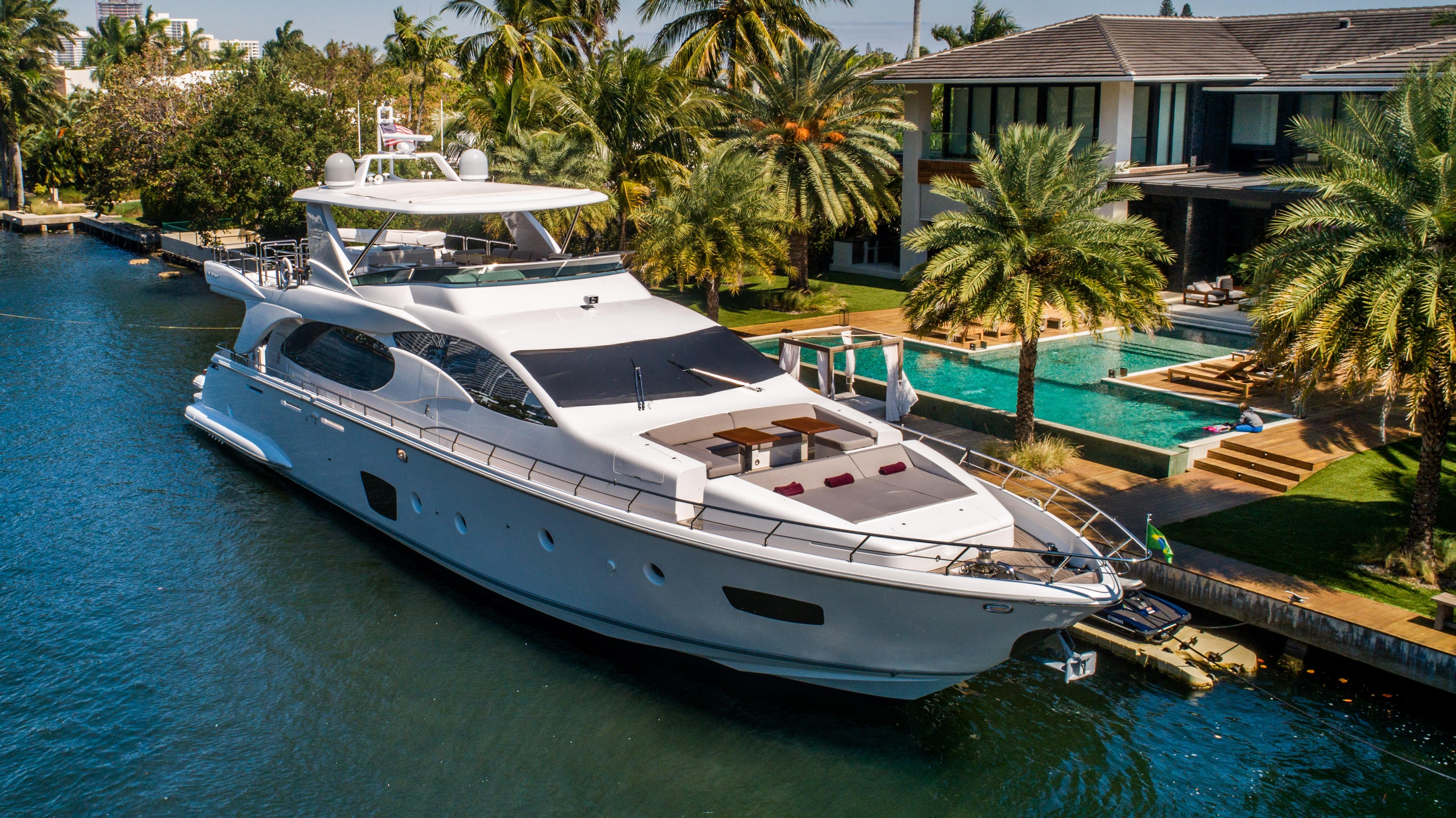 yachts in miami for sale