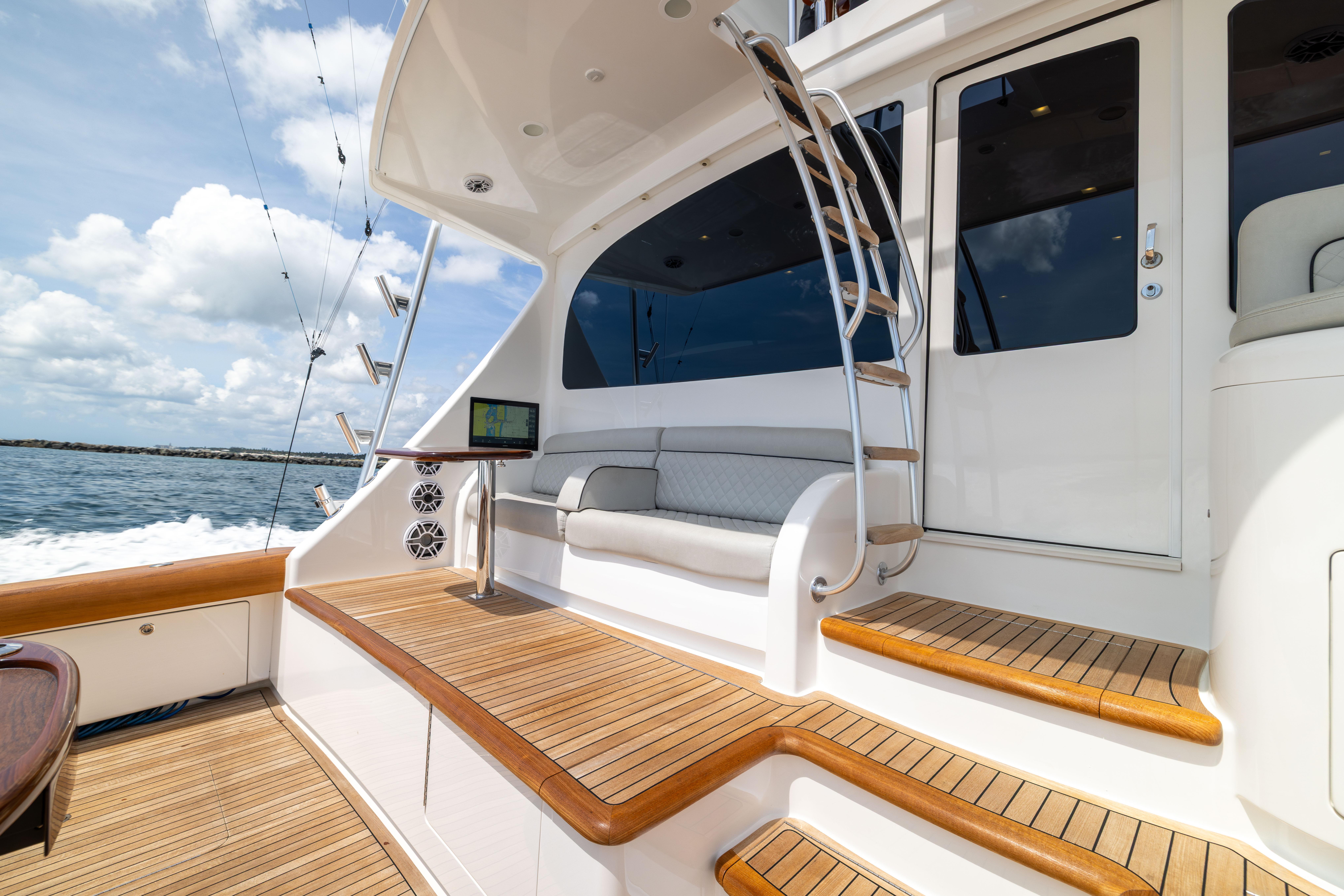 2020-viking-80-convertible-power-9609213-20250602083807877-1_XLARGE