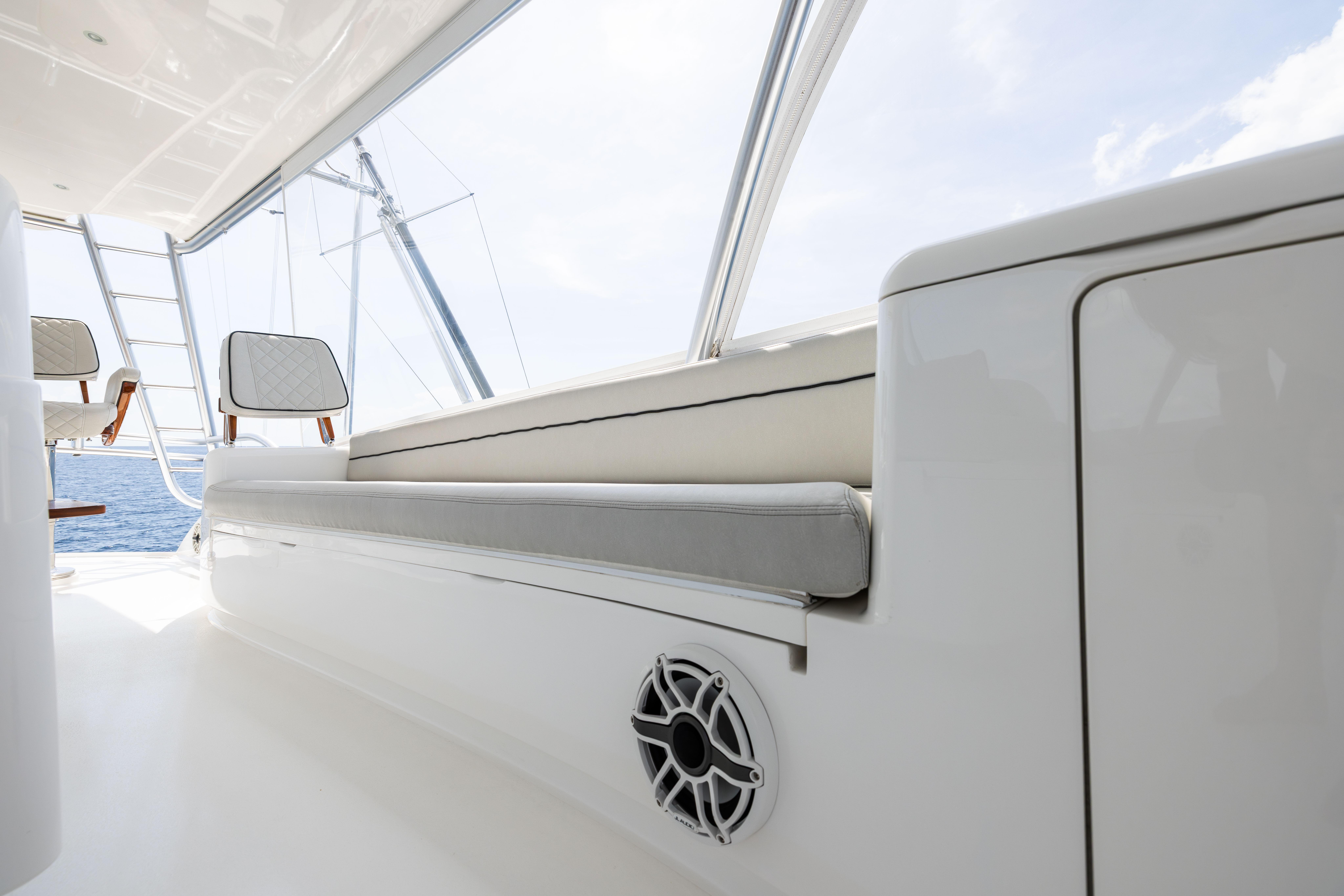 2020-viking-80-convertible-power-9609213-20250602084247473-1_XLARGE