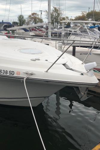 32' Four Winns, Listing Number 100860122, - Photo No. 4