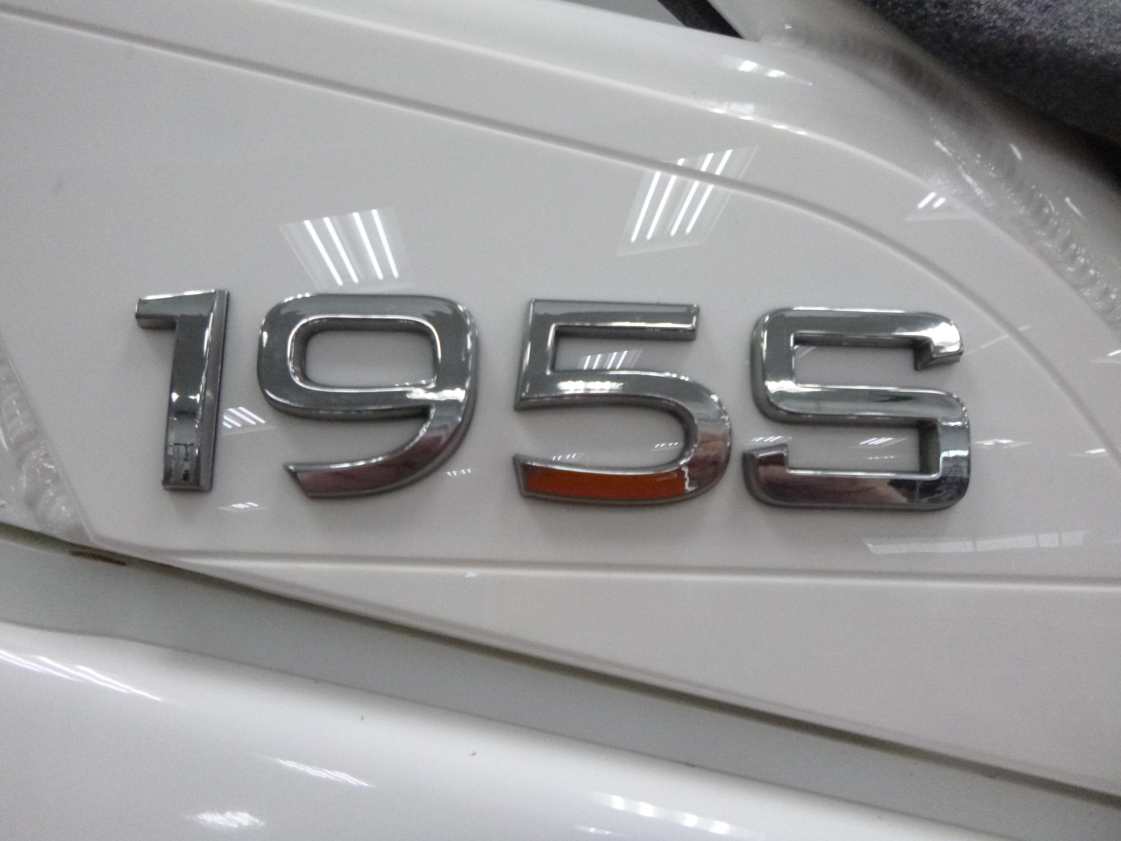 2025 Yamaha Boats 195S Gallery