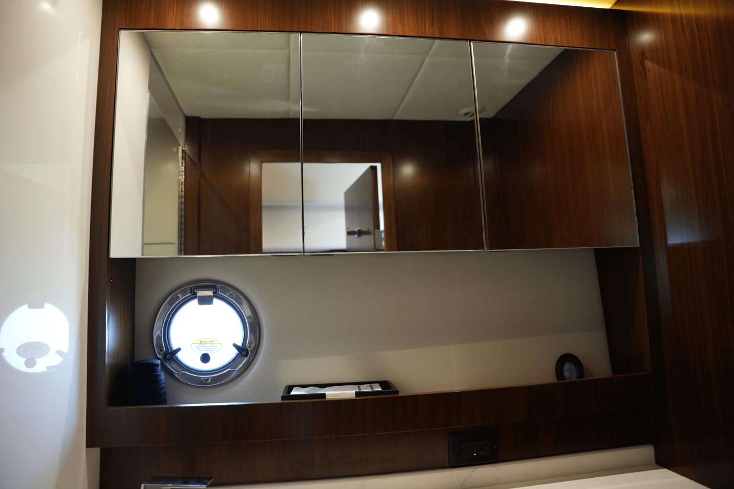 2022-cruisers-yachts-54-cantius-power-9729215-978294380-0-150520250827-70