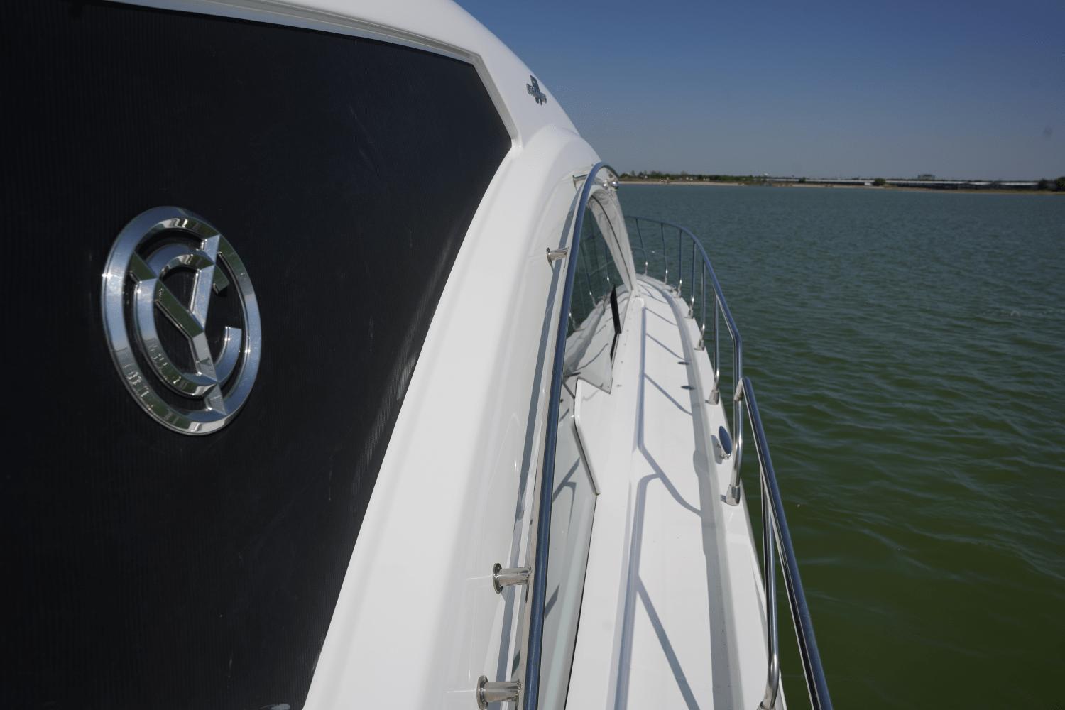 2022-cruisers-yachts-54-cantius-power-9729215-978294381-0-150520250826-11