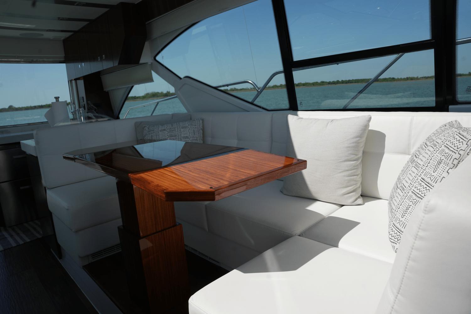 2022-cruisers-yachts-54-cantius-power-9729215-978294422-0-150520250826-38