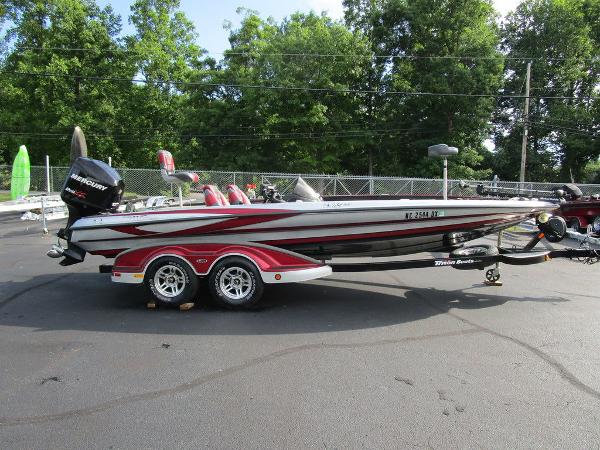 2011 Triton boat for sale, model of the boat is 21XS Elite & Image # 1 of 57