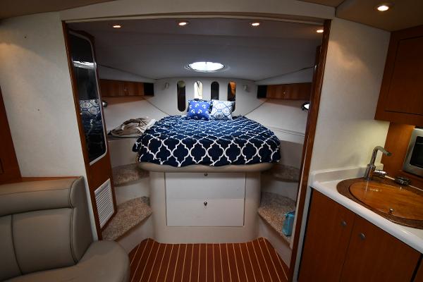 38' Cruisers Yachts, Listing Number 100917544, Image No. 29