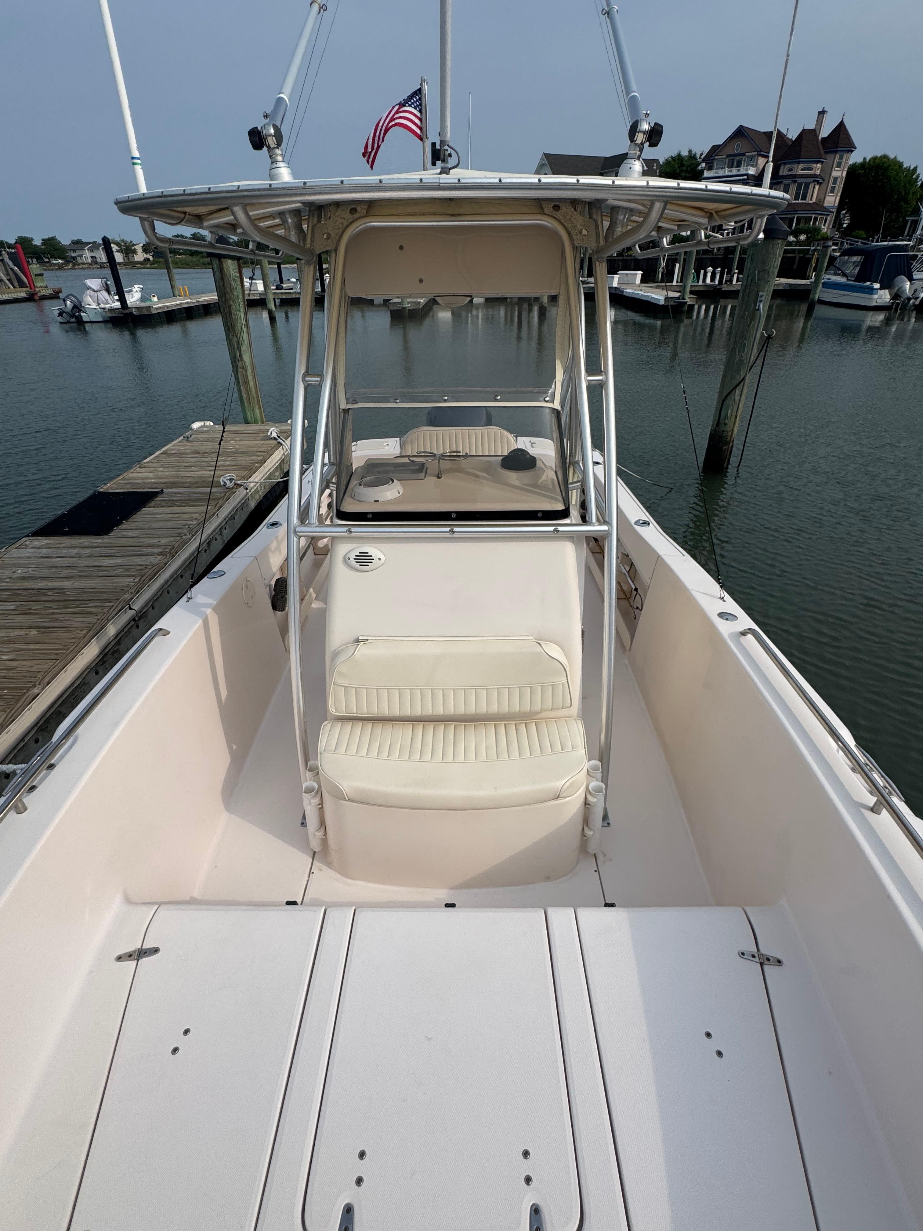 2010-grady-white-222-fisherman-power-9519223-981389231-0-050620251606-16