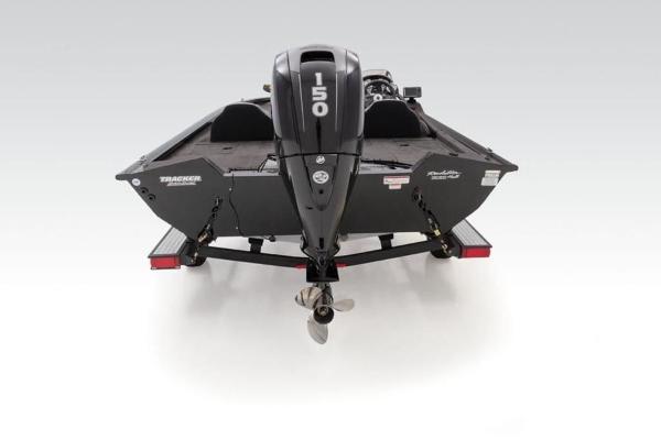 2022 Tracker Boats boat for sale, model of the boat is Pro Team™ 195 TXW & Image # 14 of 32