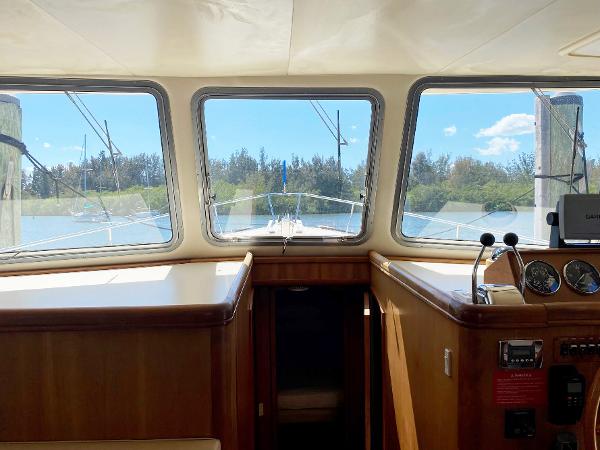 40' Mainship, Listing Number 100915990, Image No. 7