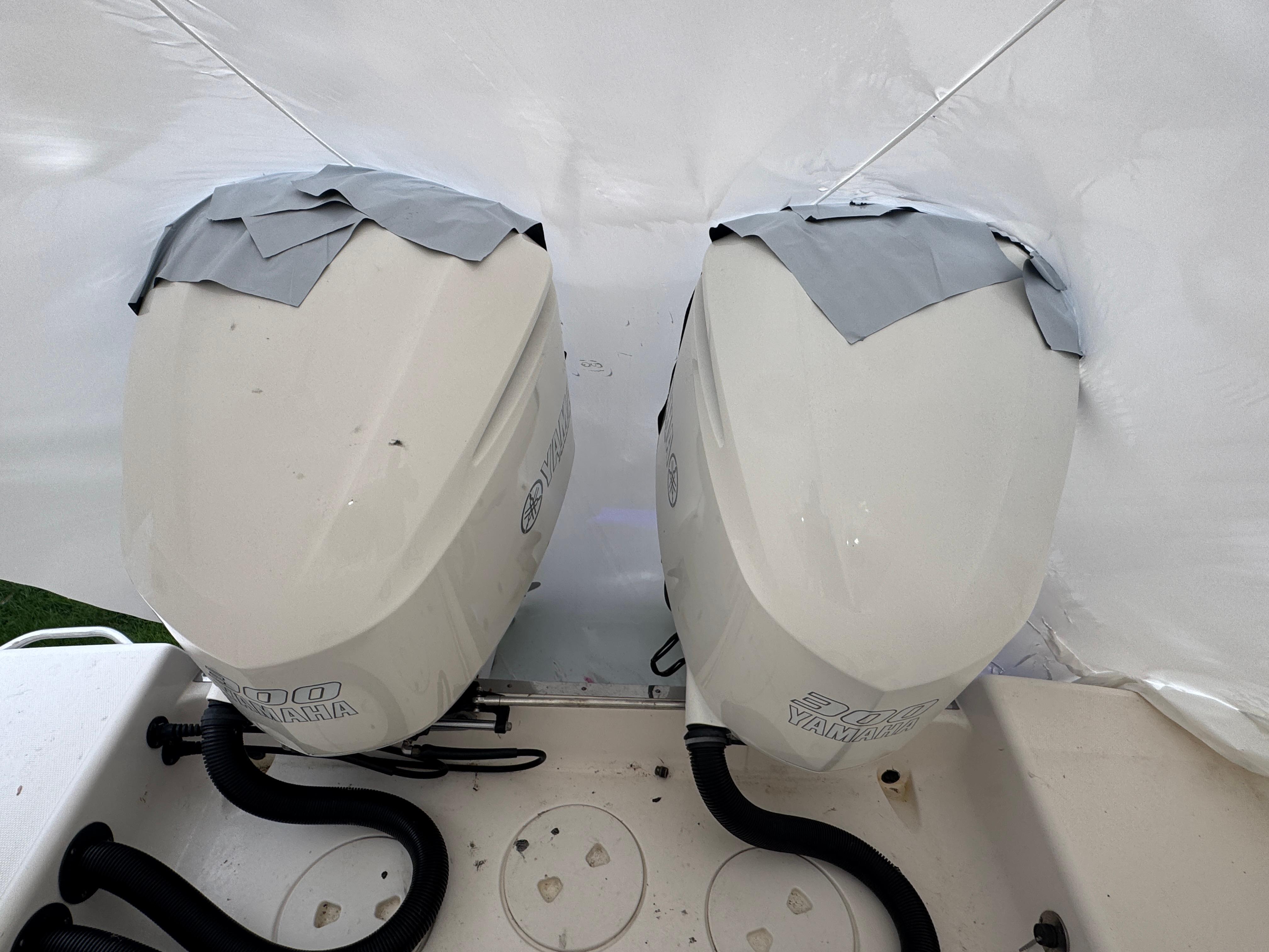 2018-robalo-r302-center-console-power-9819227-20250529092854792-1_XLARGE