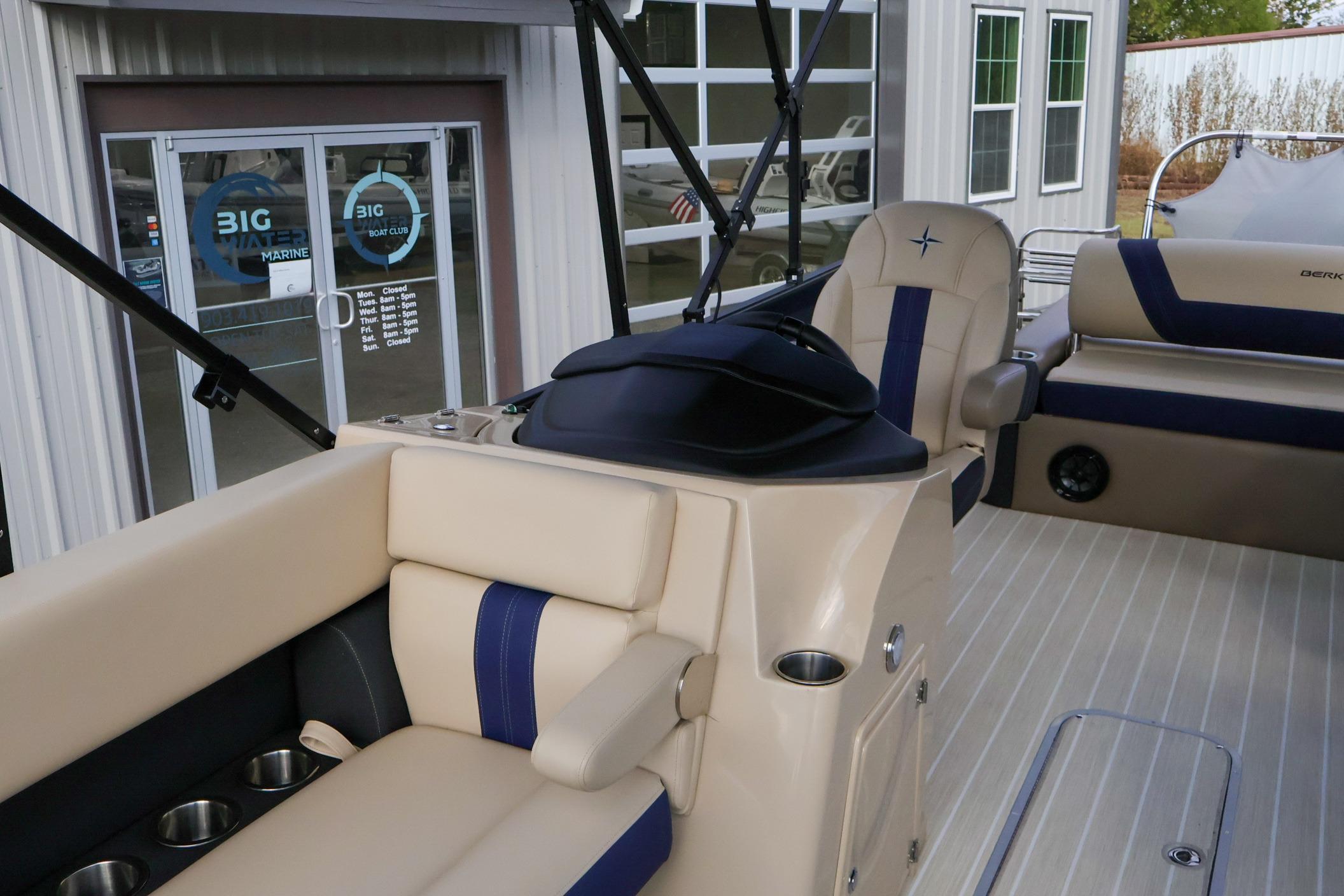 2024 Berkshire 24UL CTS / Suzuki 140 - Image 15