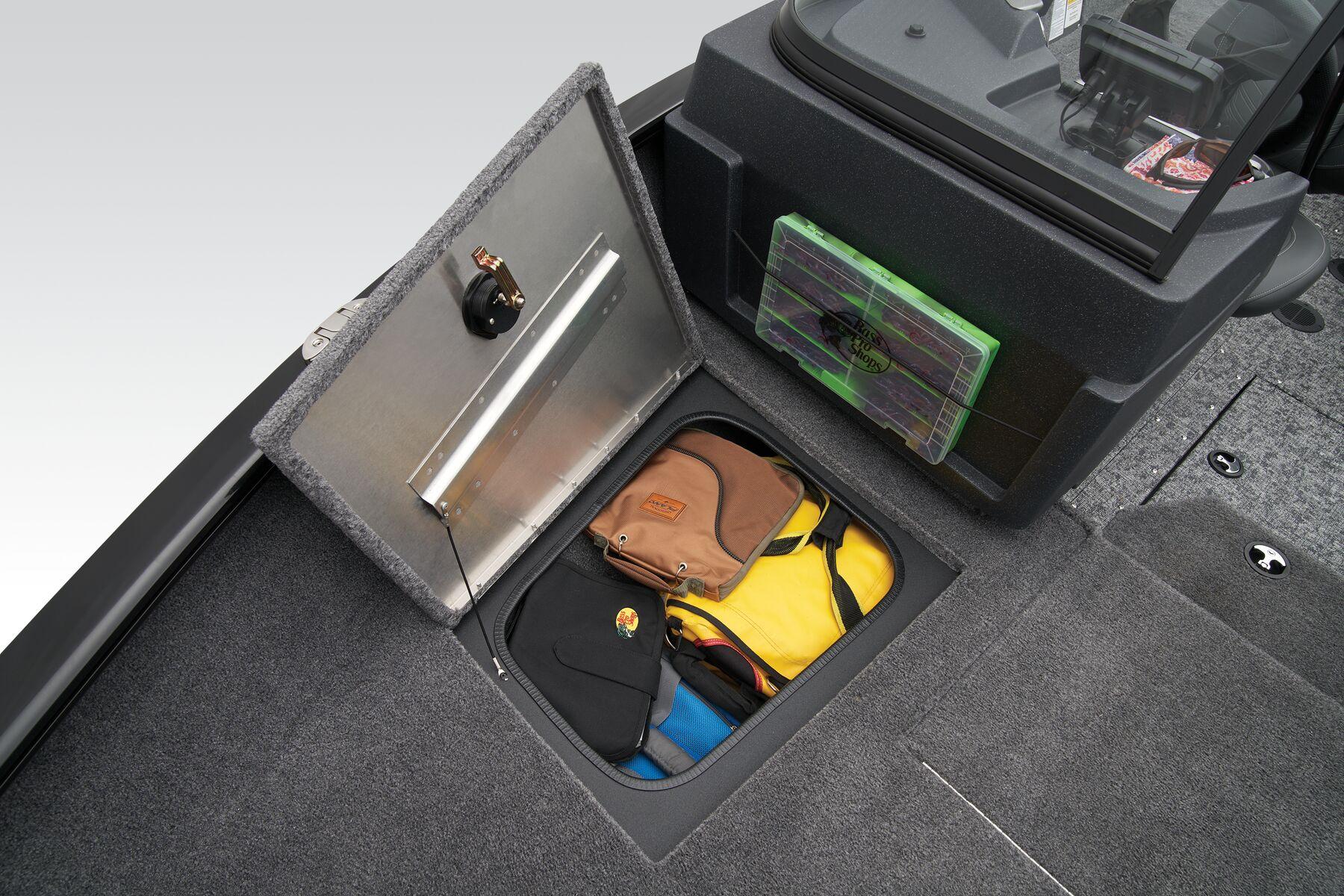 2026 Tracker Pro Guide V-175 WT Gallery