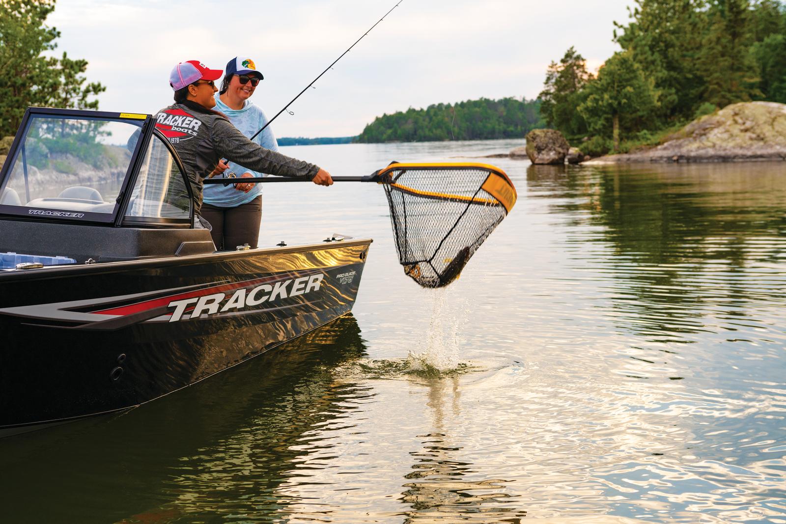 2026 Tracker Pro Guide V-175 WT Gallery