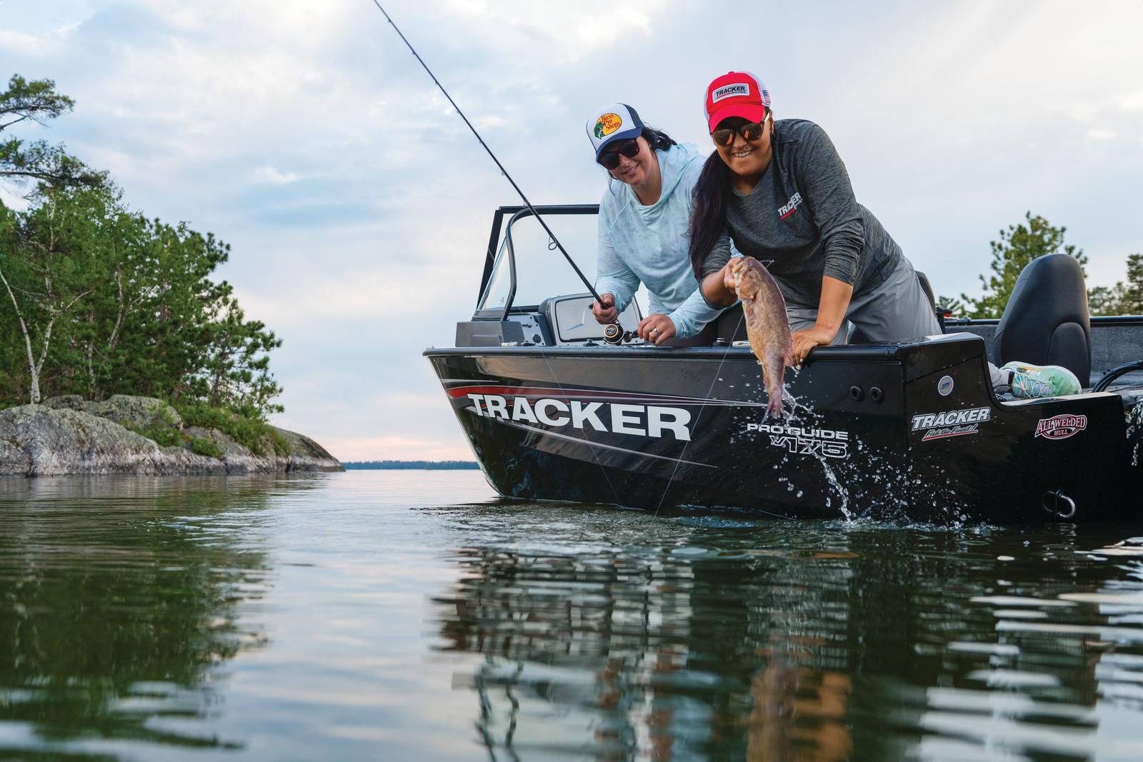 2026 Tracker Pro Guide V-175 WT Gallery