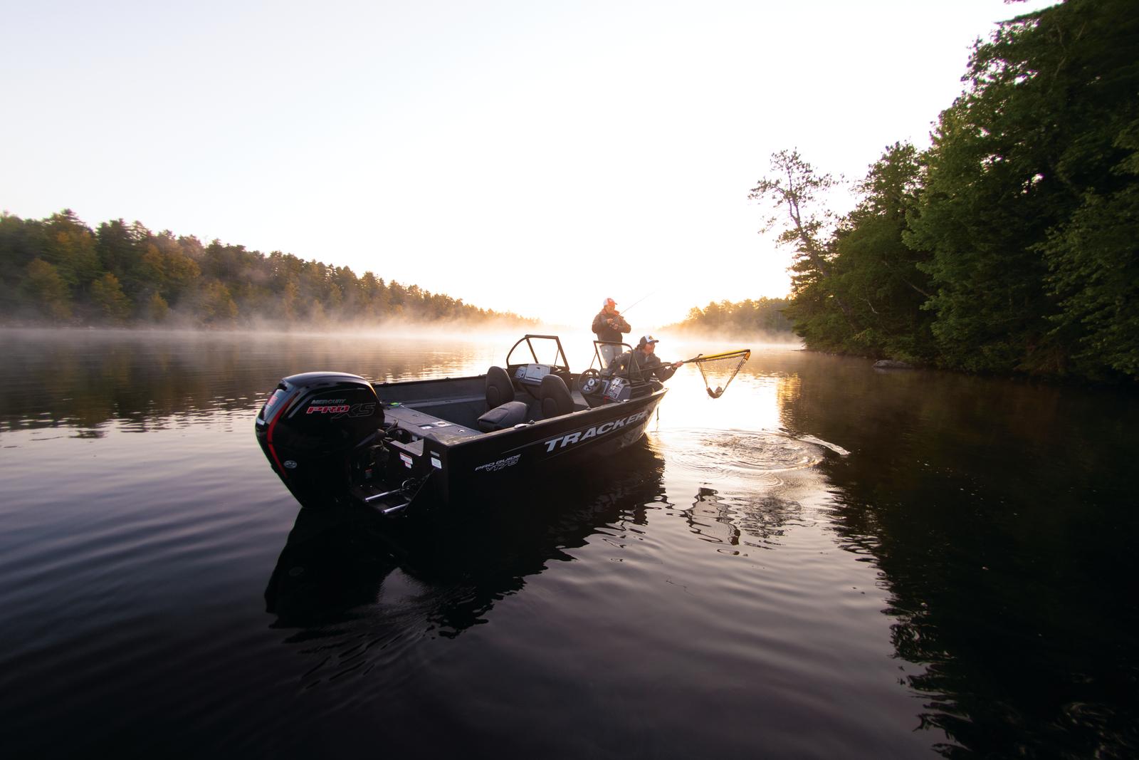 2026 Tracker Pro Guide V-175 WT Gallery