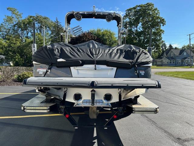 2016-mastercraft-x46-power-9529241-20240902083441045-1_XLARGE