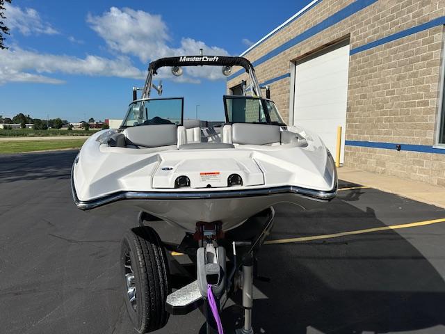 2016-mastercraft-x46-power-9529241-20240902083518999-1_XLARGE