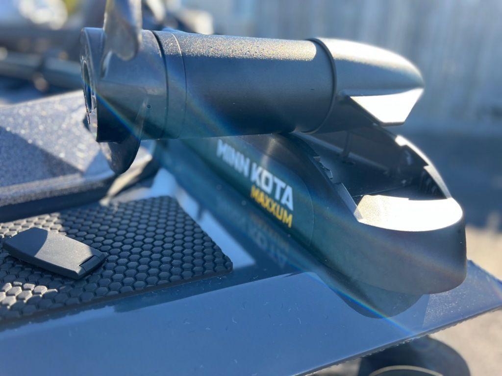 Minn Kota Maxxum trolling motor on 2023 Ranger RT198P boat.
