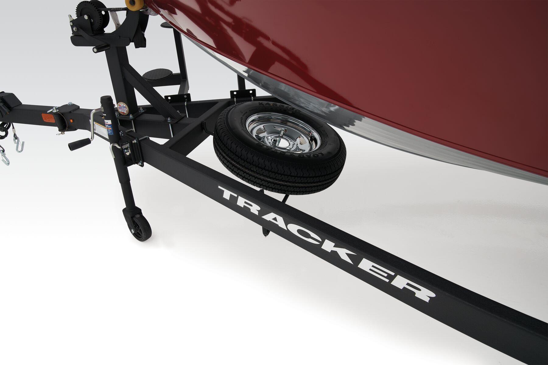 2026 Tracker Targa V-18 Combo Gallery