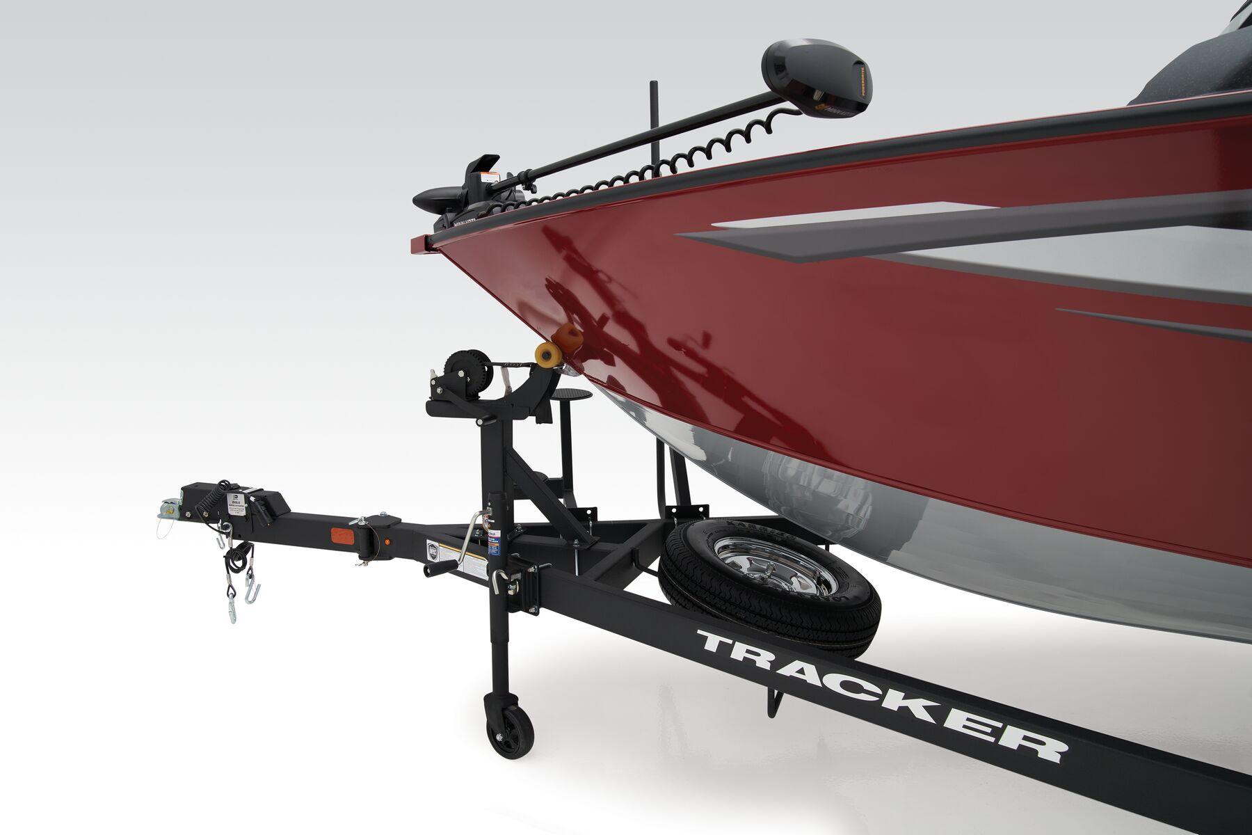 2026 Tracker Targa V-18 Combo Gallery