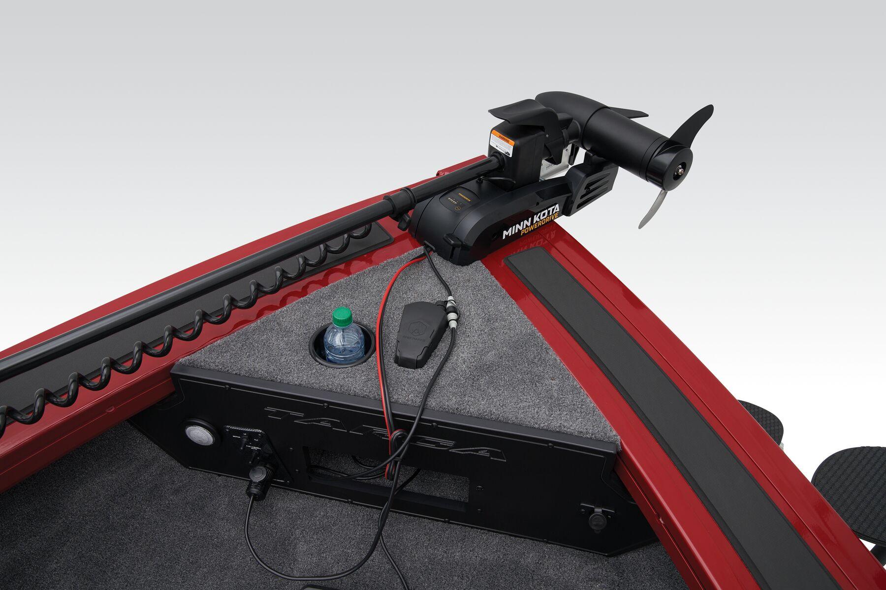 2026 Tracker Targa V-18 Combo Gallery