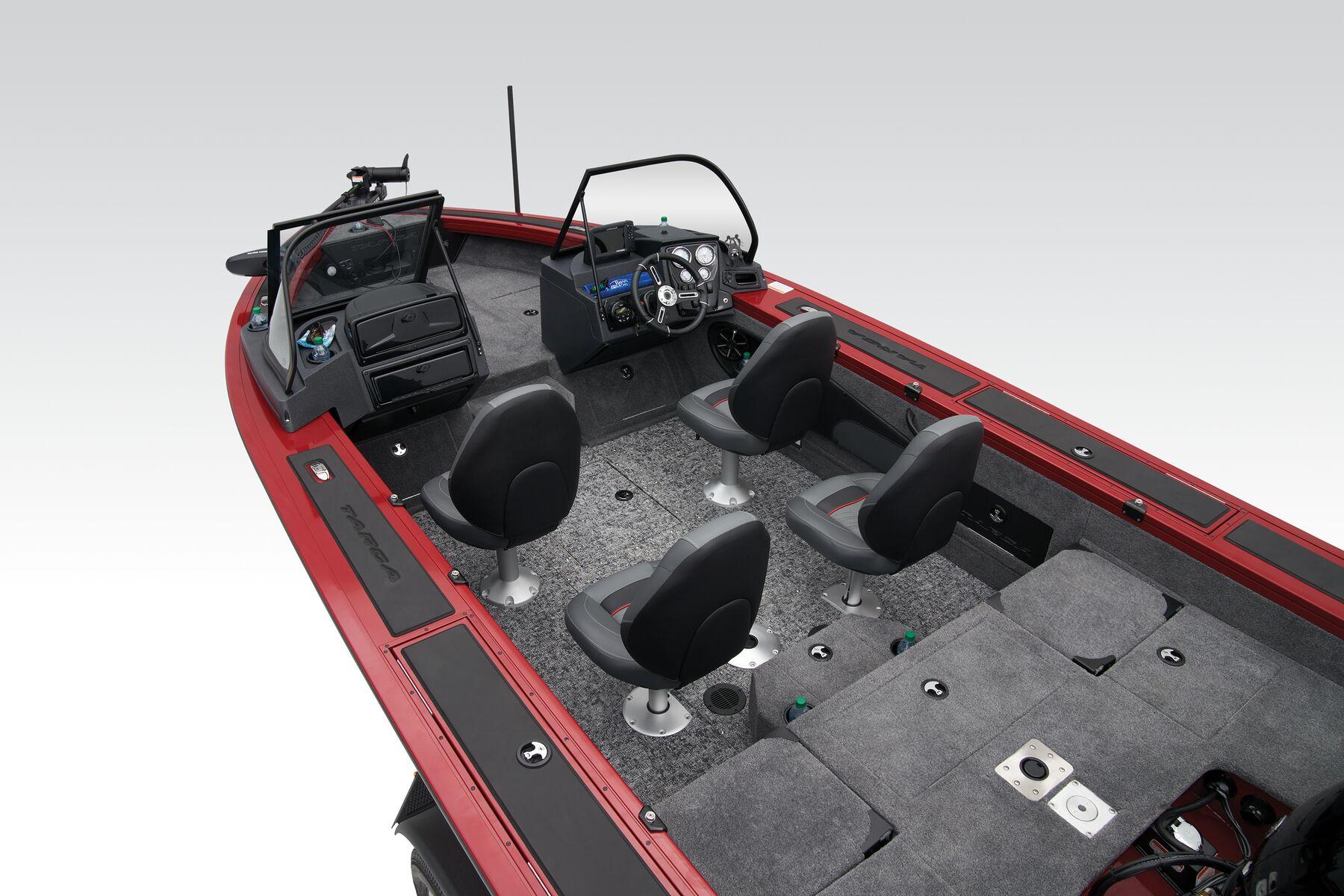 2026 Tracker Targa V-18 Combo Gallery