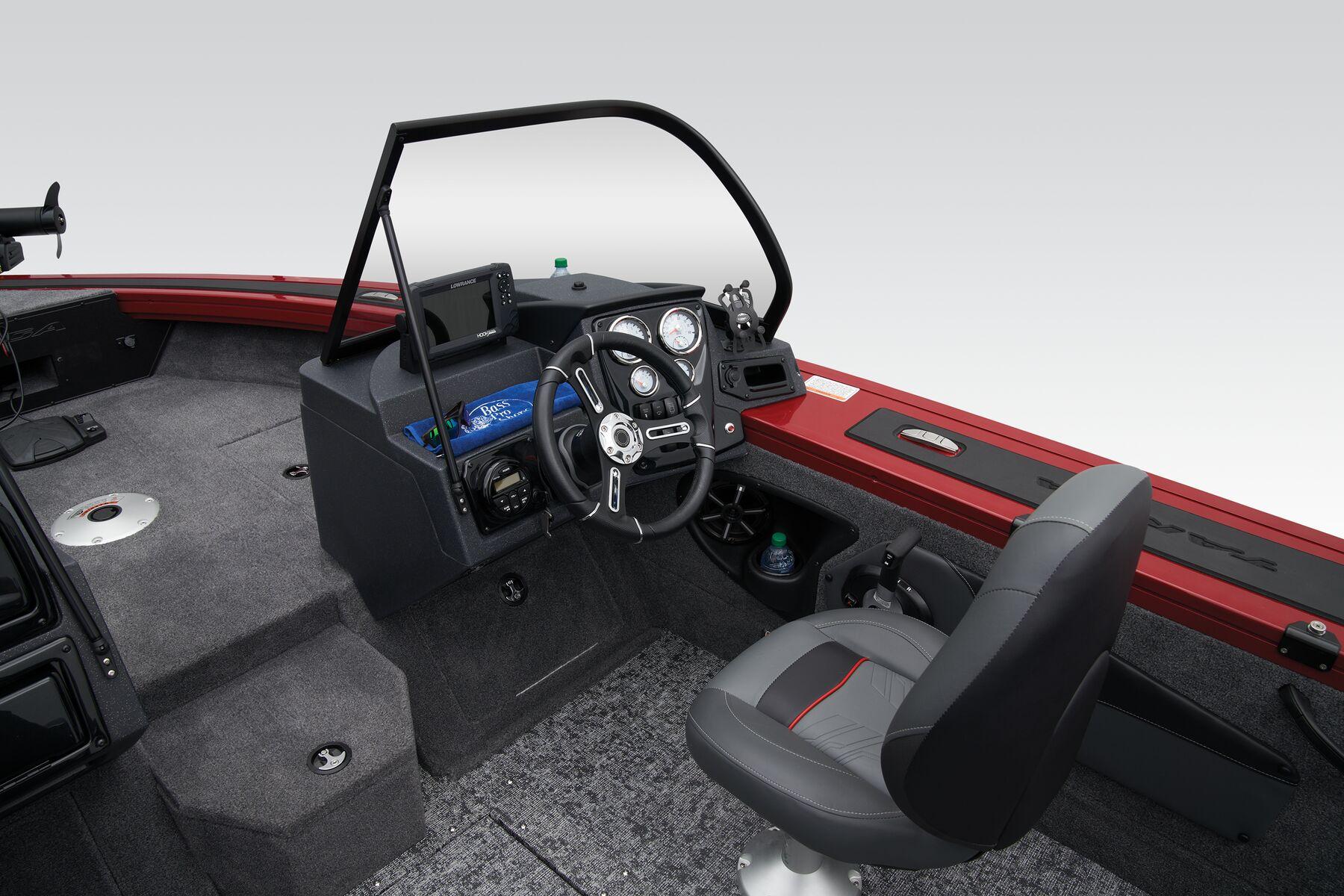 2026 Tracker Targa V-18 Combo Gallery