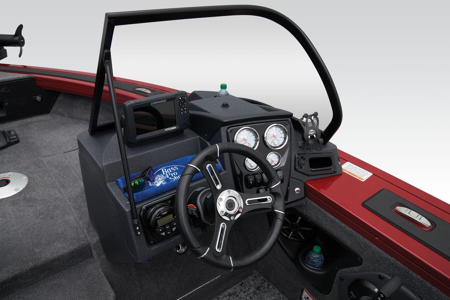 2026 Tracker Targa V-18 Combo Gallery