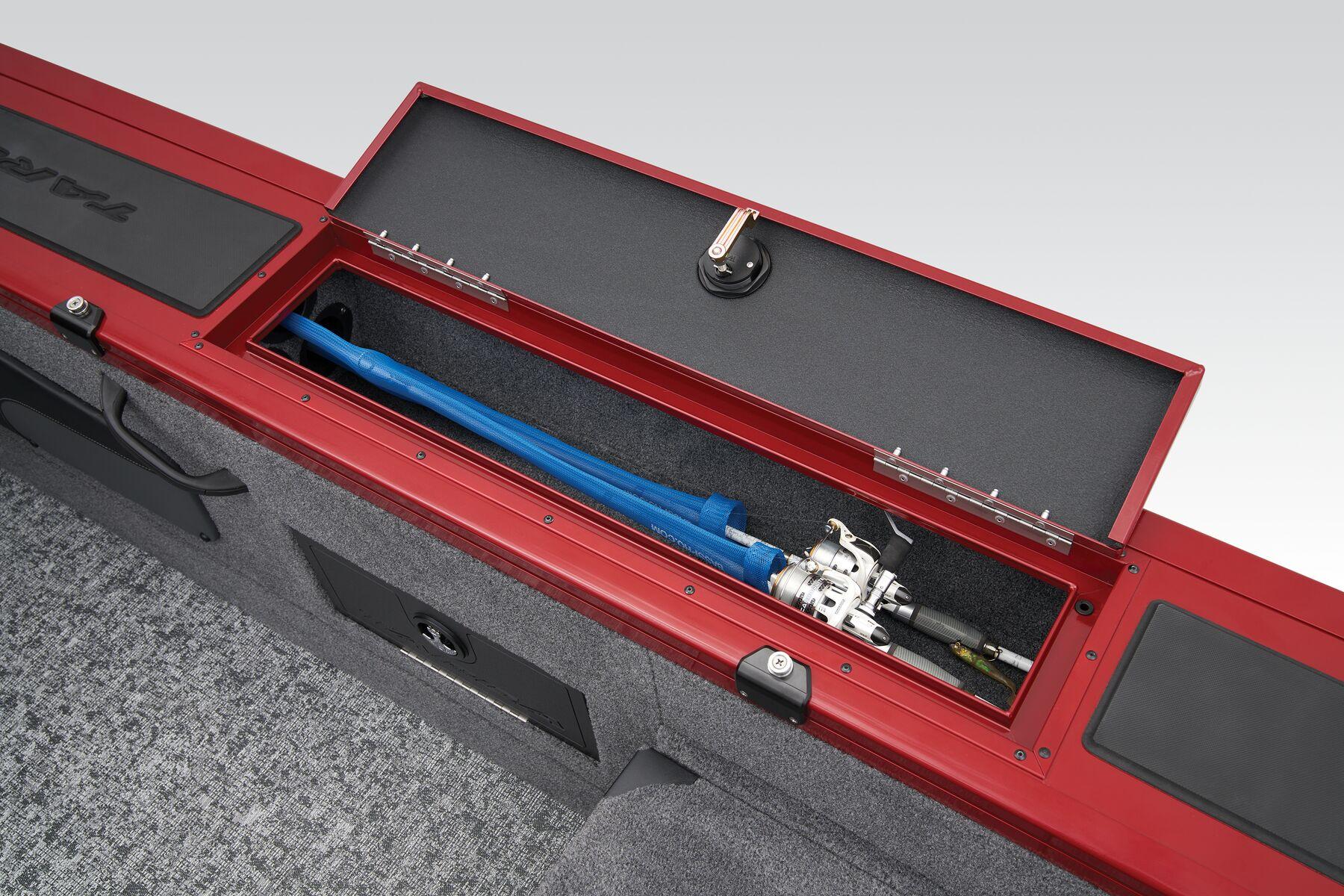 2026 Tracker Targa V-18 Combo Gallery