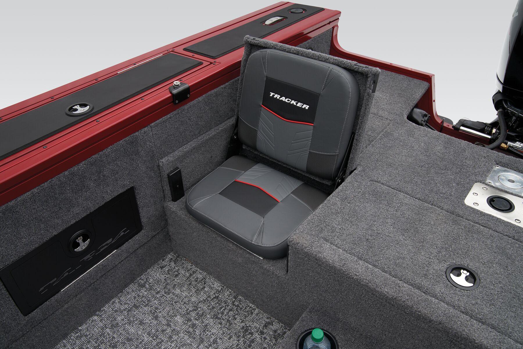 2026 Tracker Targa V-18 Combo Gallery