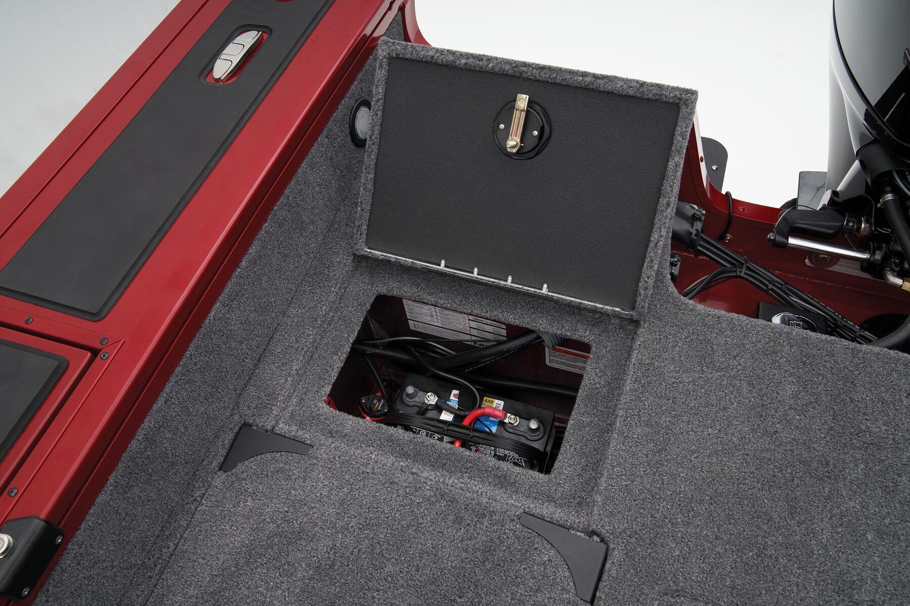 2026 Tracker Targa V-18 Combo Gallery