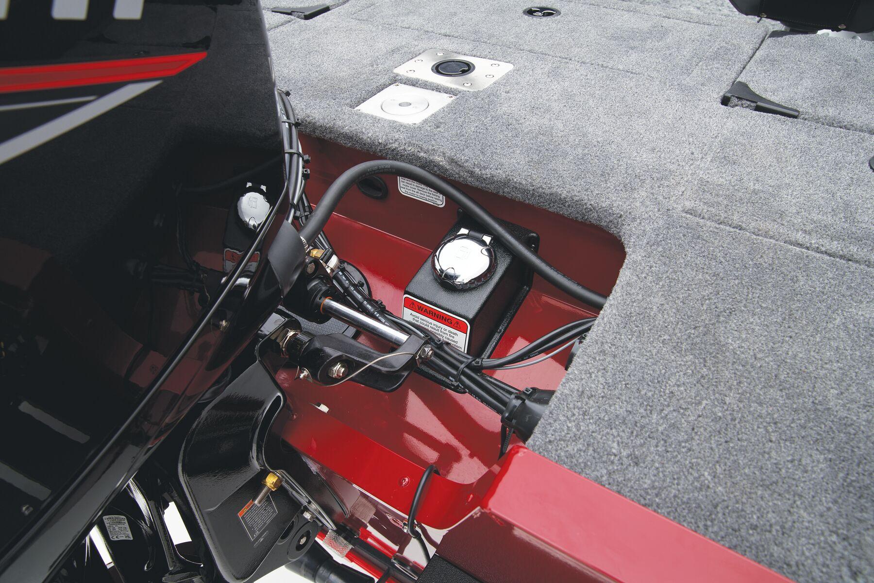 2026 Tracker Targa V-18 Combo Gallery