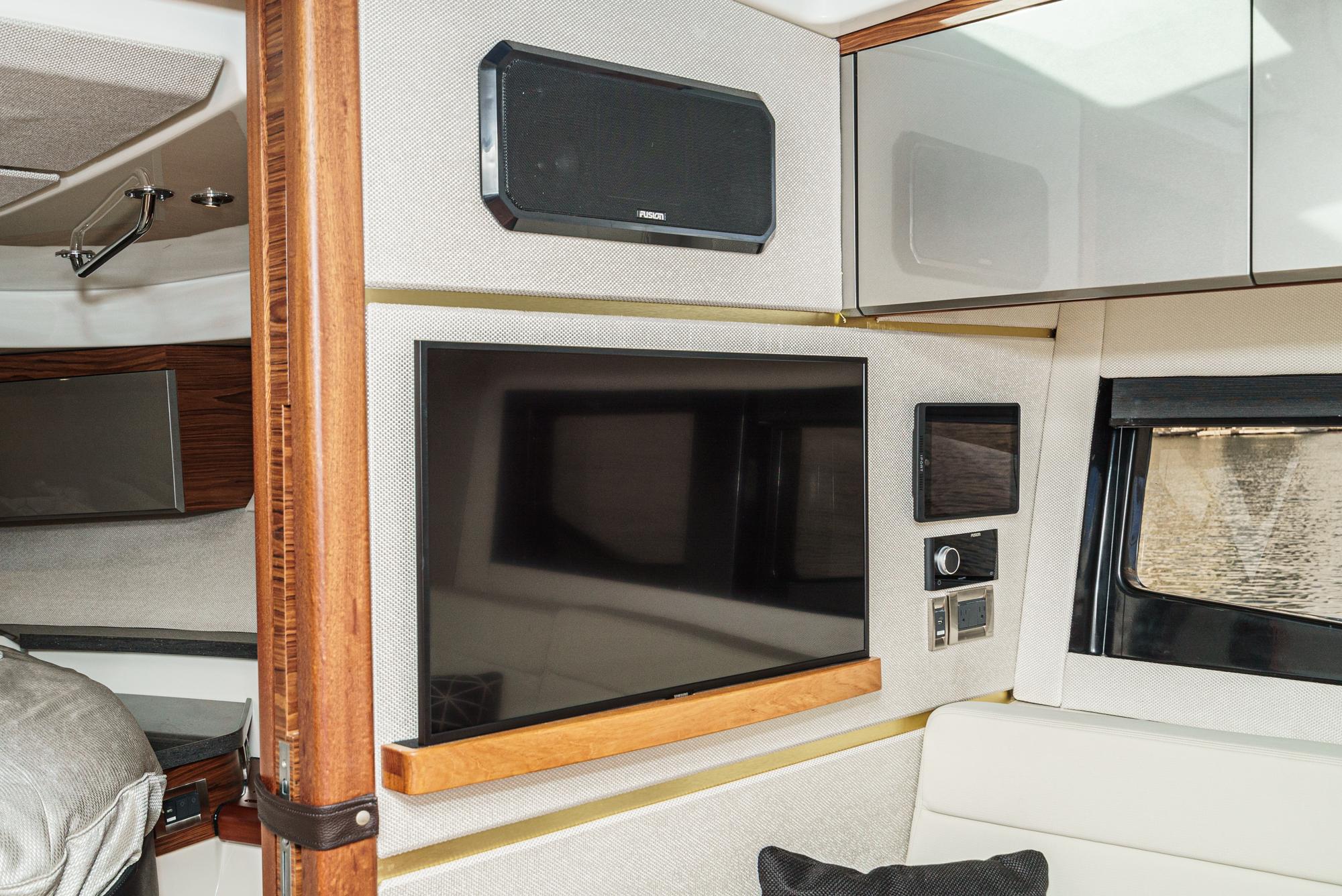2021 Boston Whaler 405 Conquest #TBMB0010LLC inventory image at Sun Country Marine Group, Newport Beach 2021 Boston Whaler 405 Conquest #TBMB0010LLC inventory image at Sun Country Marine Group, Newport Beach