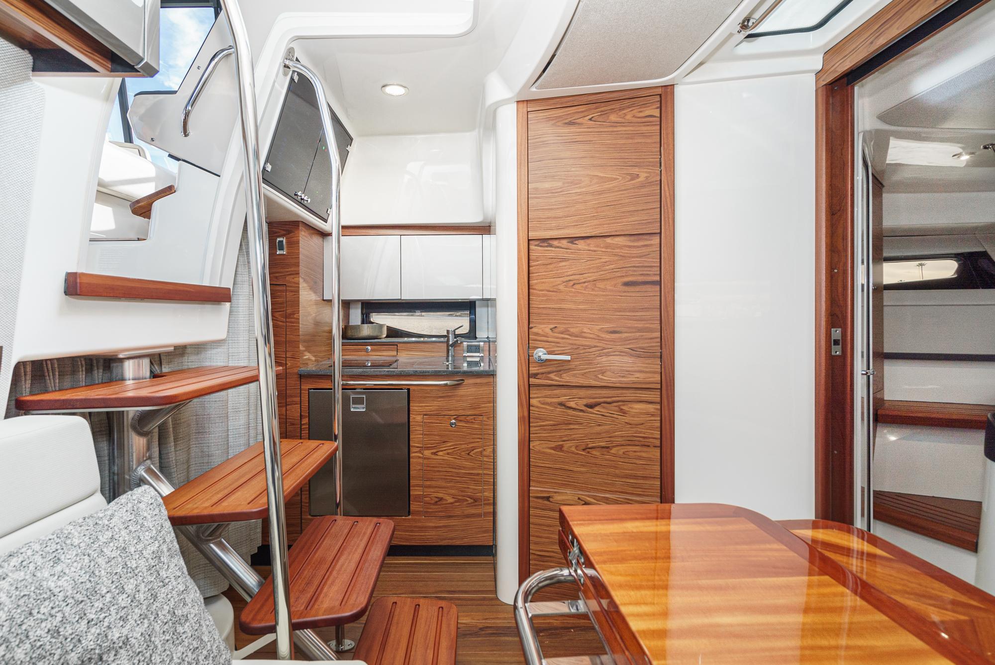 2021 Boston Whaler 405 Conquest #TBMB0010LLC inventory image at Sun Country Marine Group, Newport Beach 2021 Boston Whaler 405 Conquest #TBMB0010LLC inventory image at Sun Country Marine Group, Newport Beach