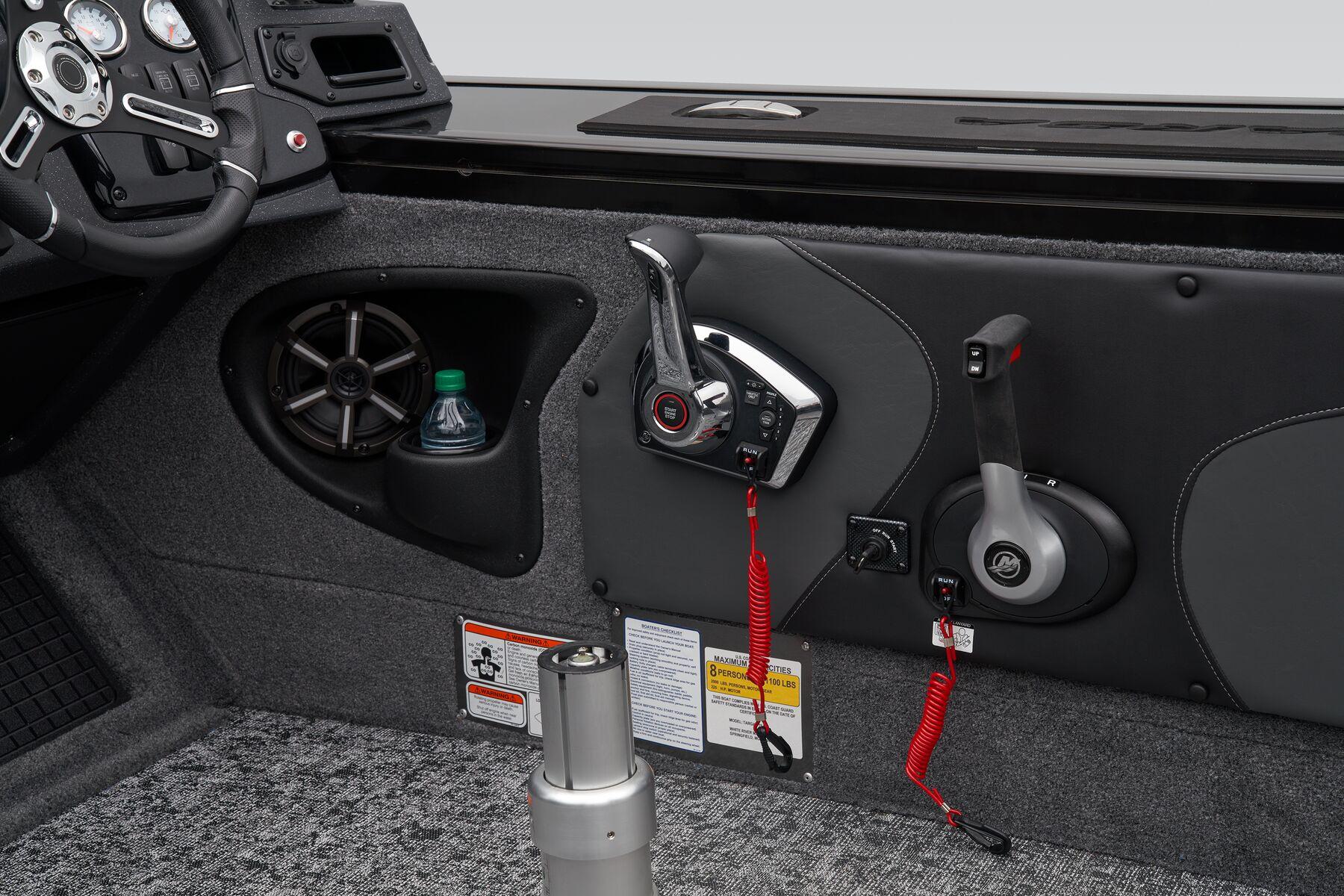 2026 Tracker Targa V-19 WT Gallery