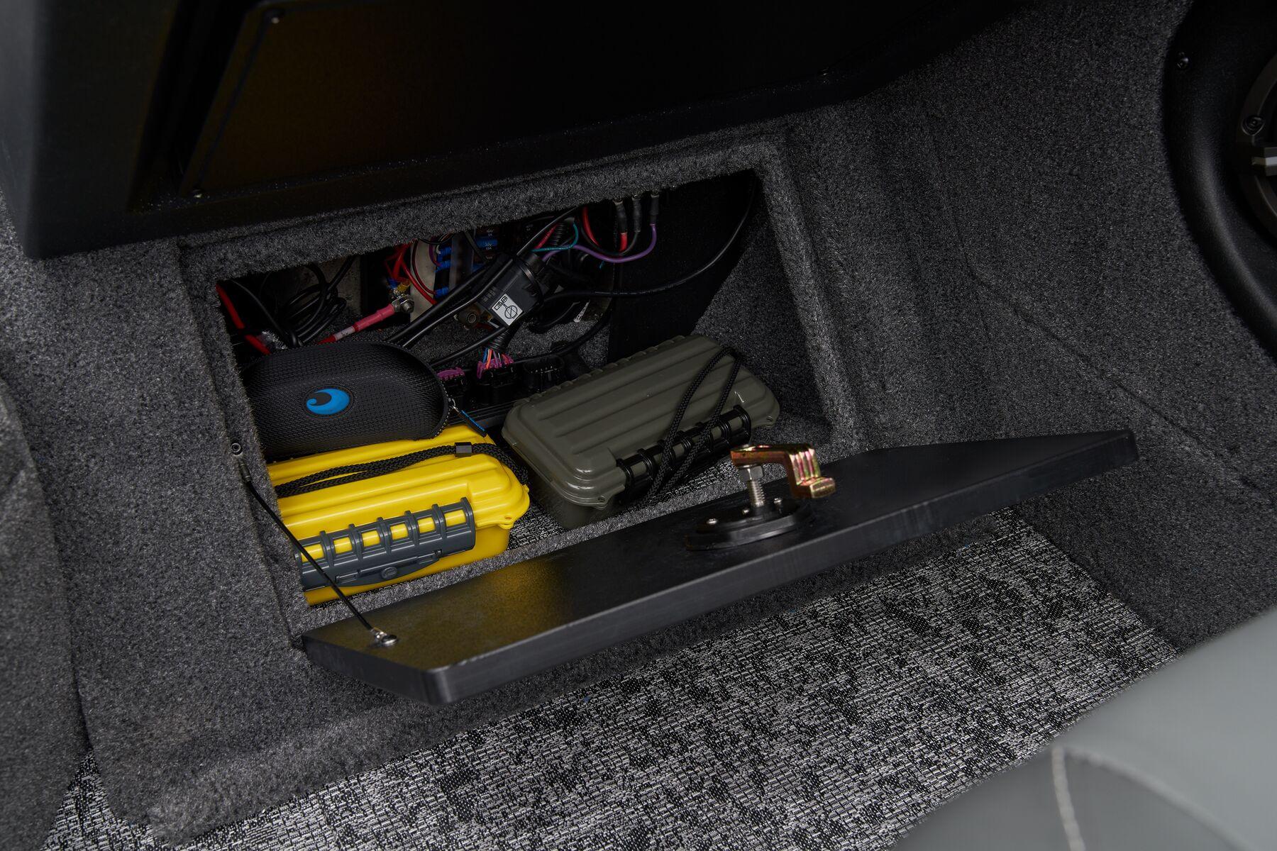 2026 Tracker Targa V-19 WT Gallery