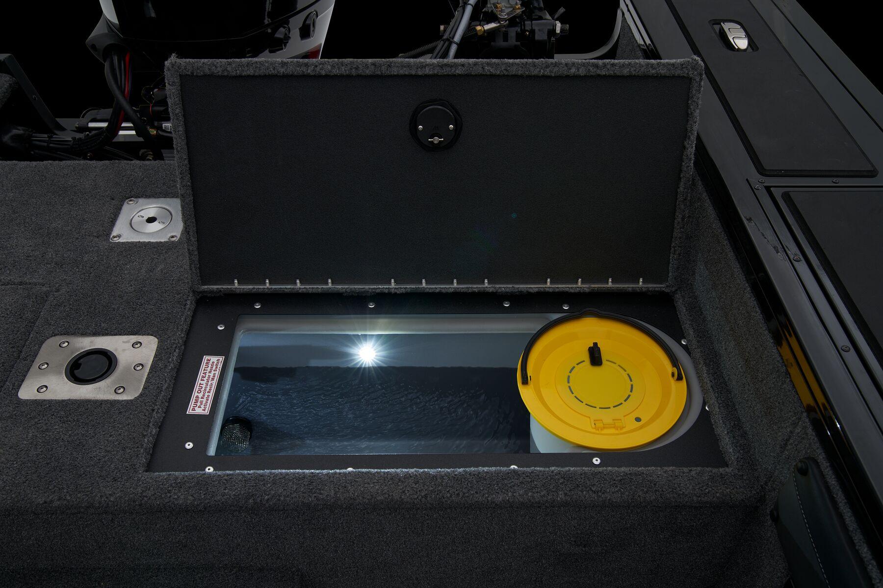 2026 Tracker Targa V-19 WT Gallery