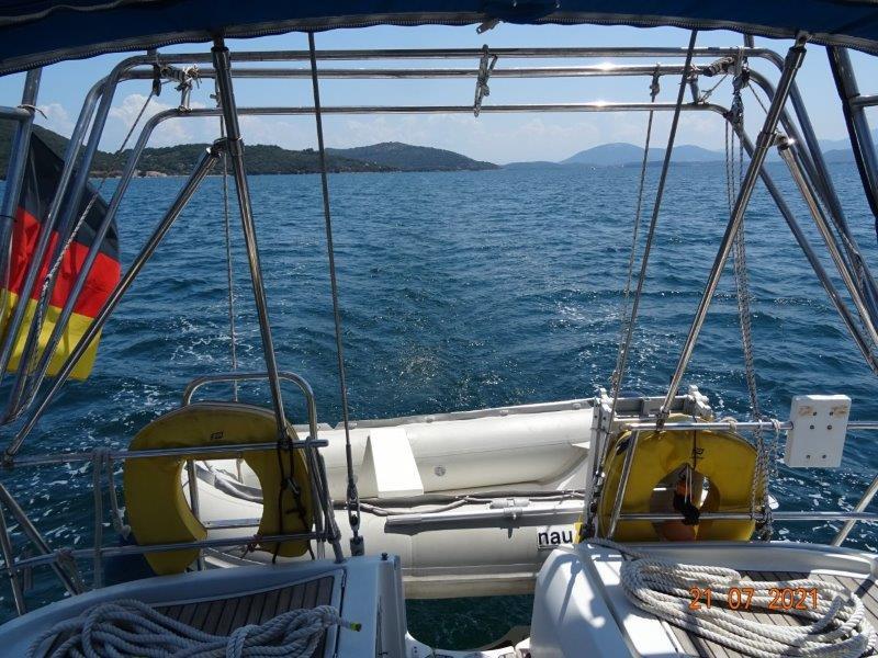Yacht Photos Pics
