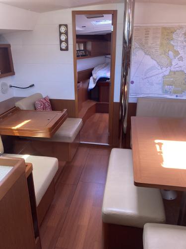 45' Beneteau, Listing Number 100916749, - Photo No. 2