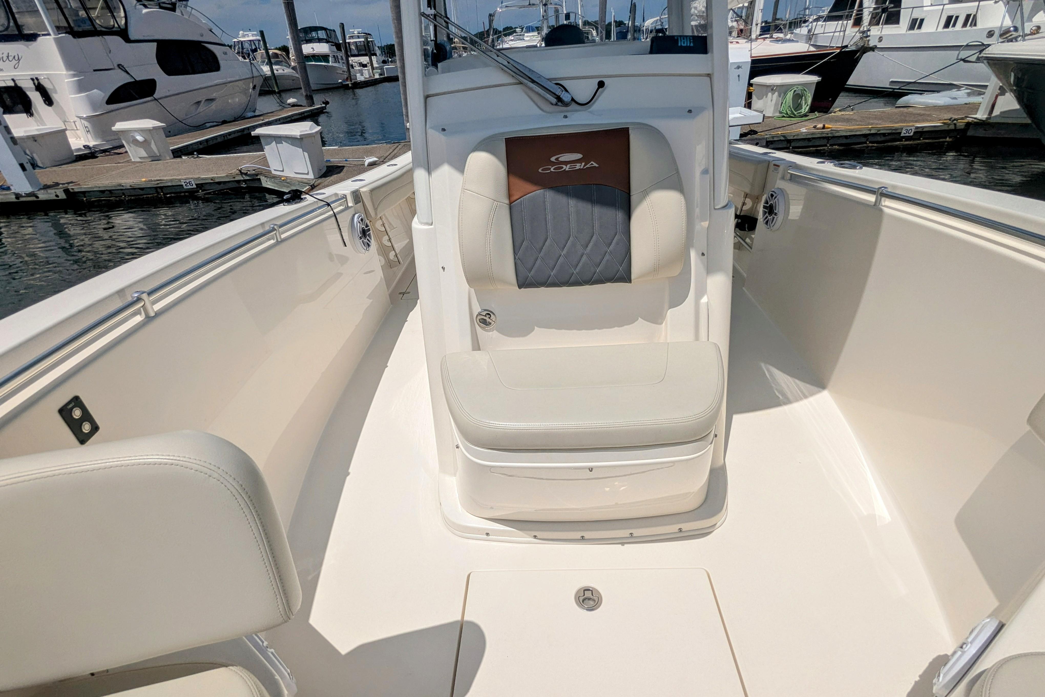 2023-cobia-280-center-console-power-9859267-20250702063810417-1
