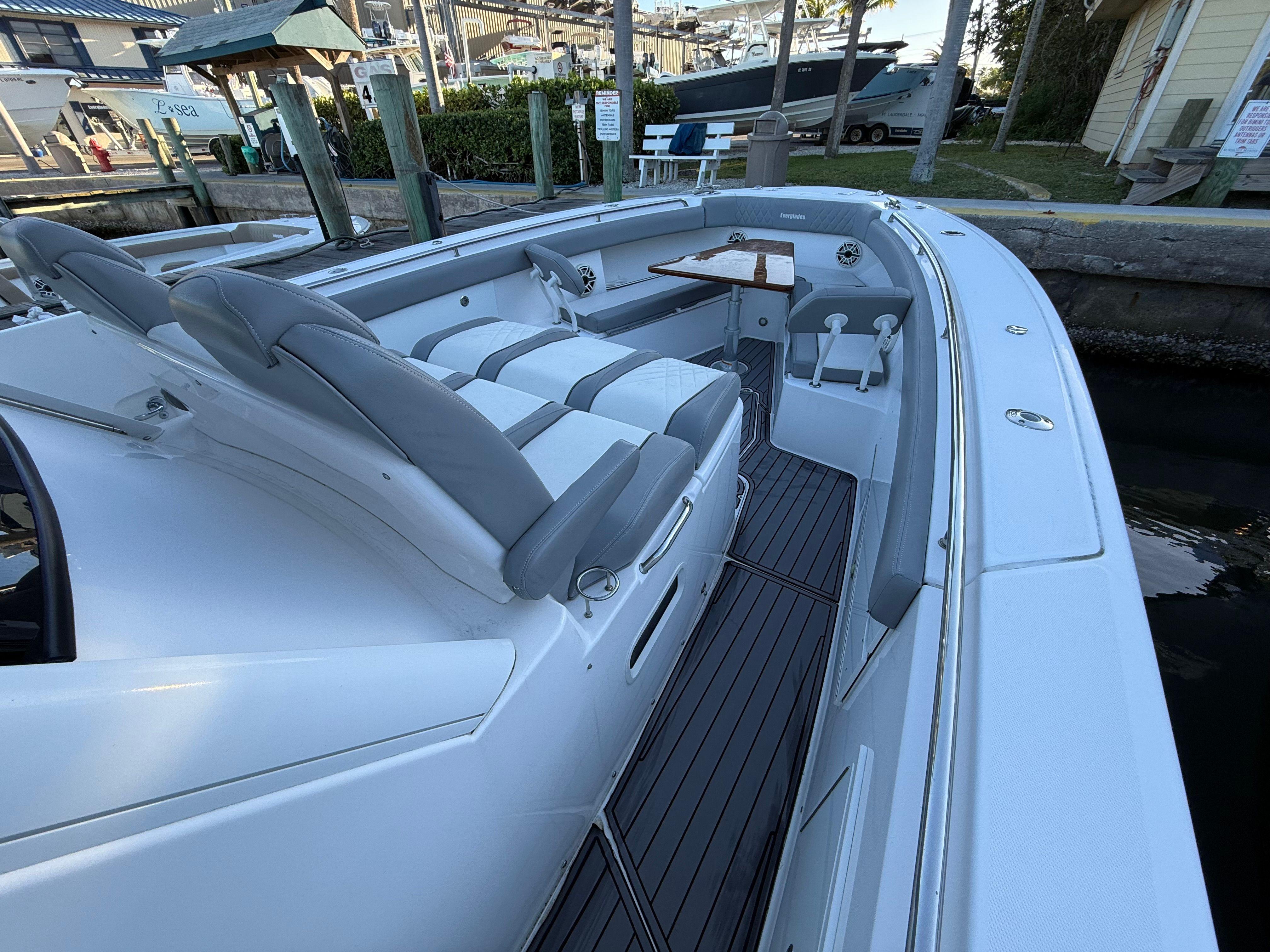 2021-everglades-435-cc-power-9709268-976480981-0-090420250742-26