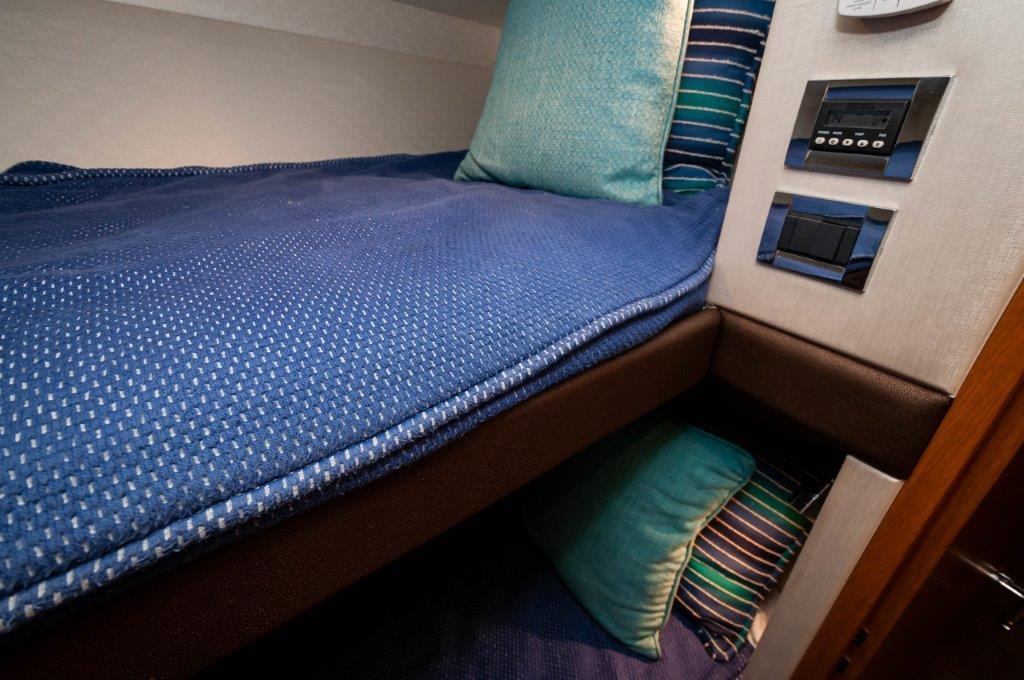 2016 Hatteras GT60  KNOT ON CALL  FWD Bunkroom