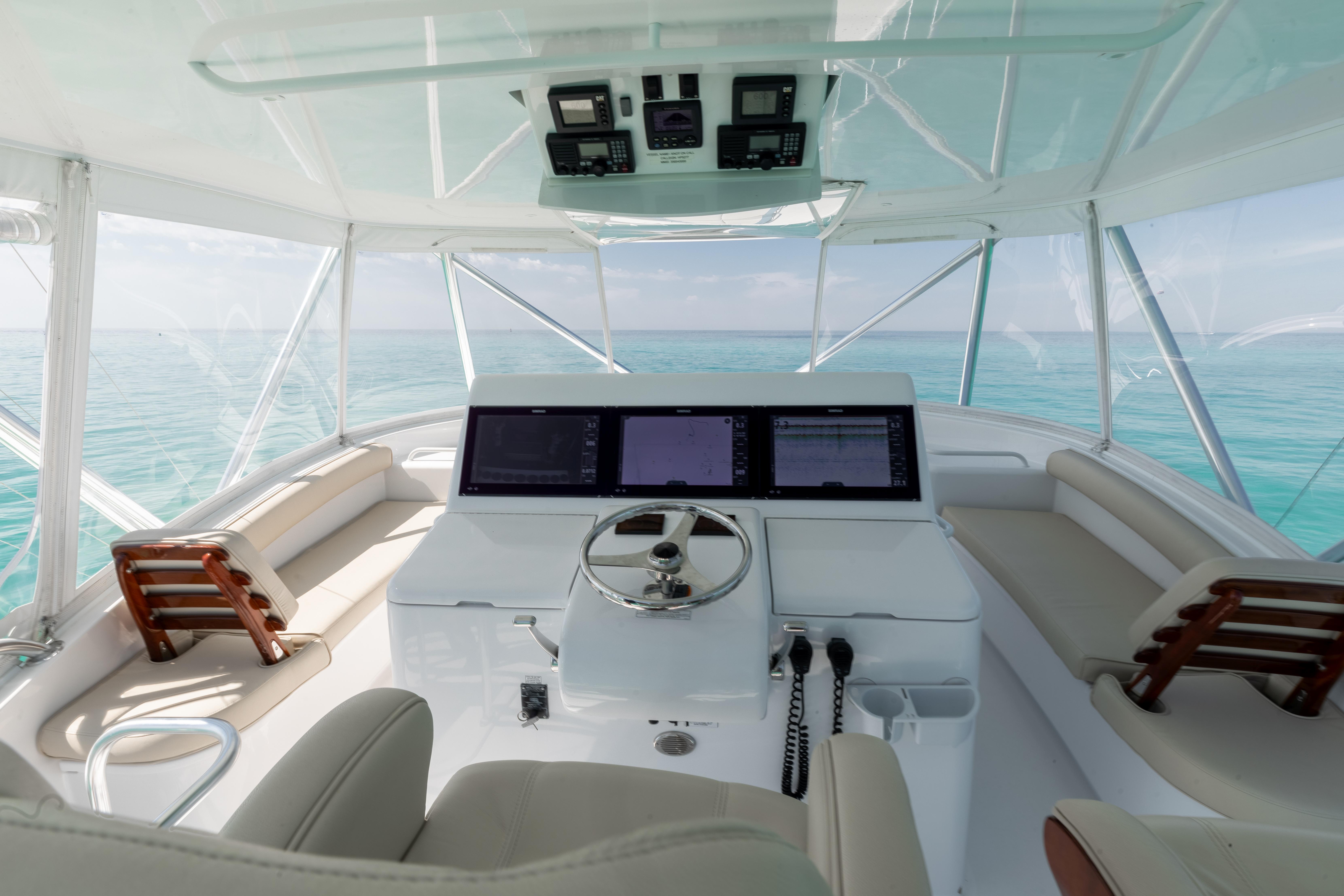 2016 Hatteras GT60  KNOT ON CALL  Helm