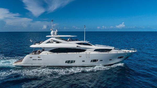 2010 Sunseeker Flybridge