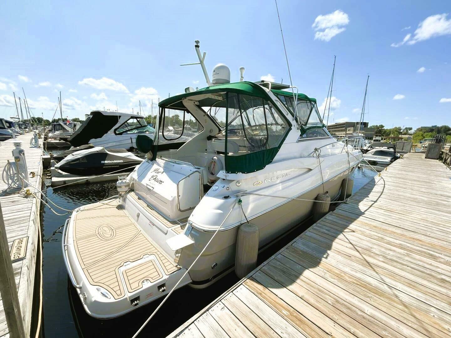 2006-regal-3560-commodore-power-9779280-20250501210255936-1_XLARGE