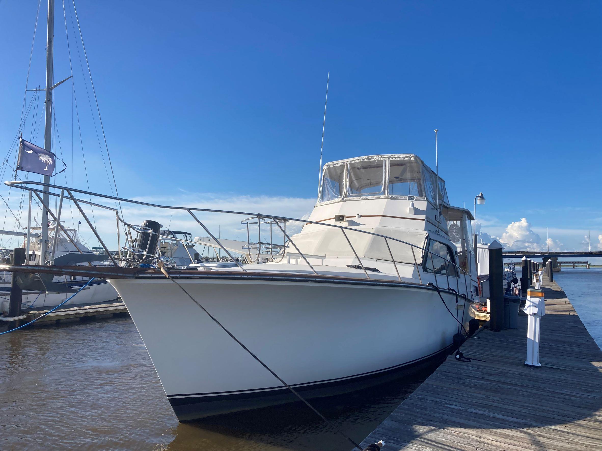 1983 Ocean Yachts Sunliner