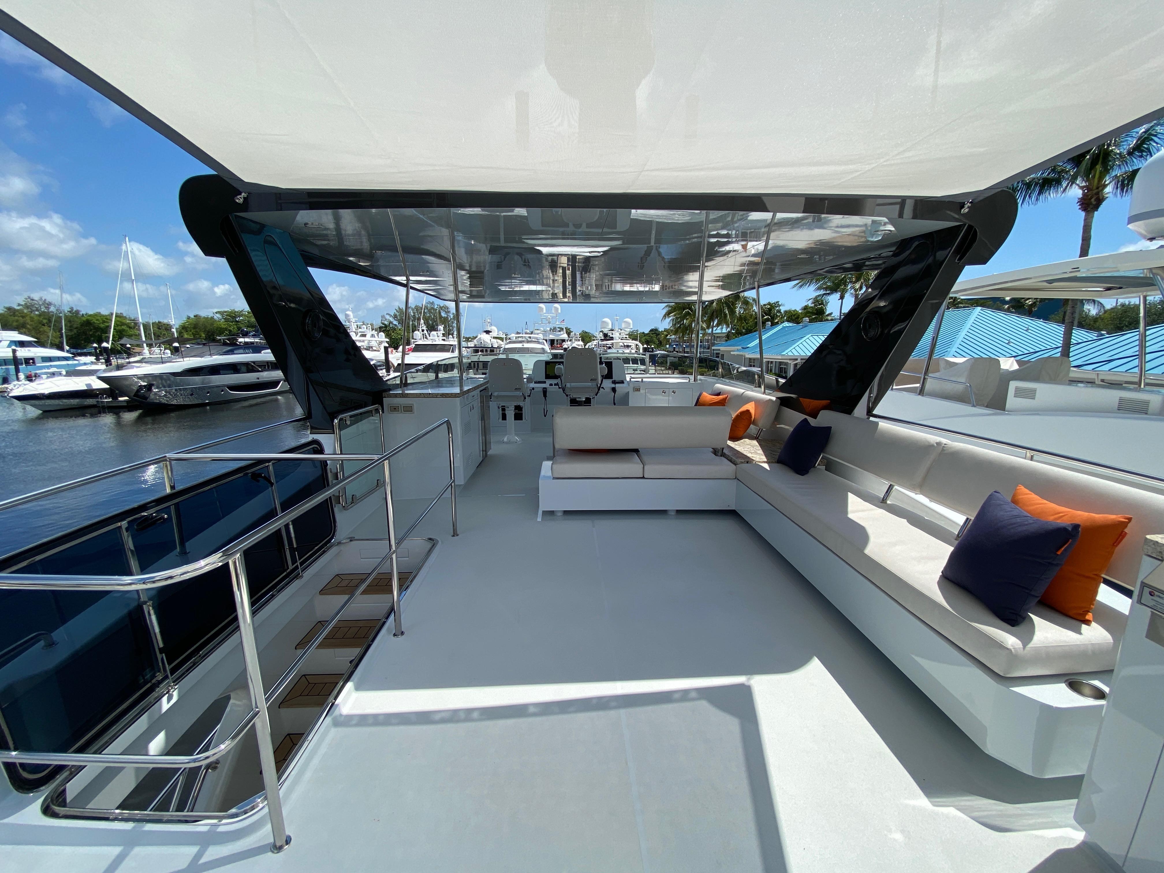 clb 72 yacht price